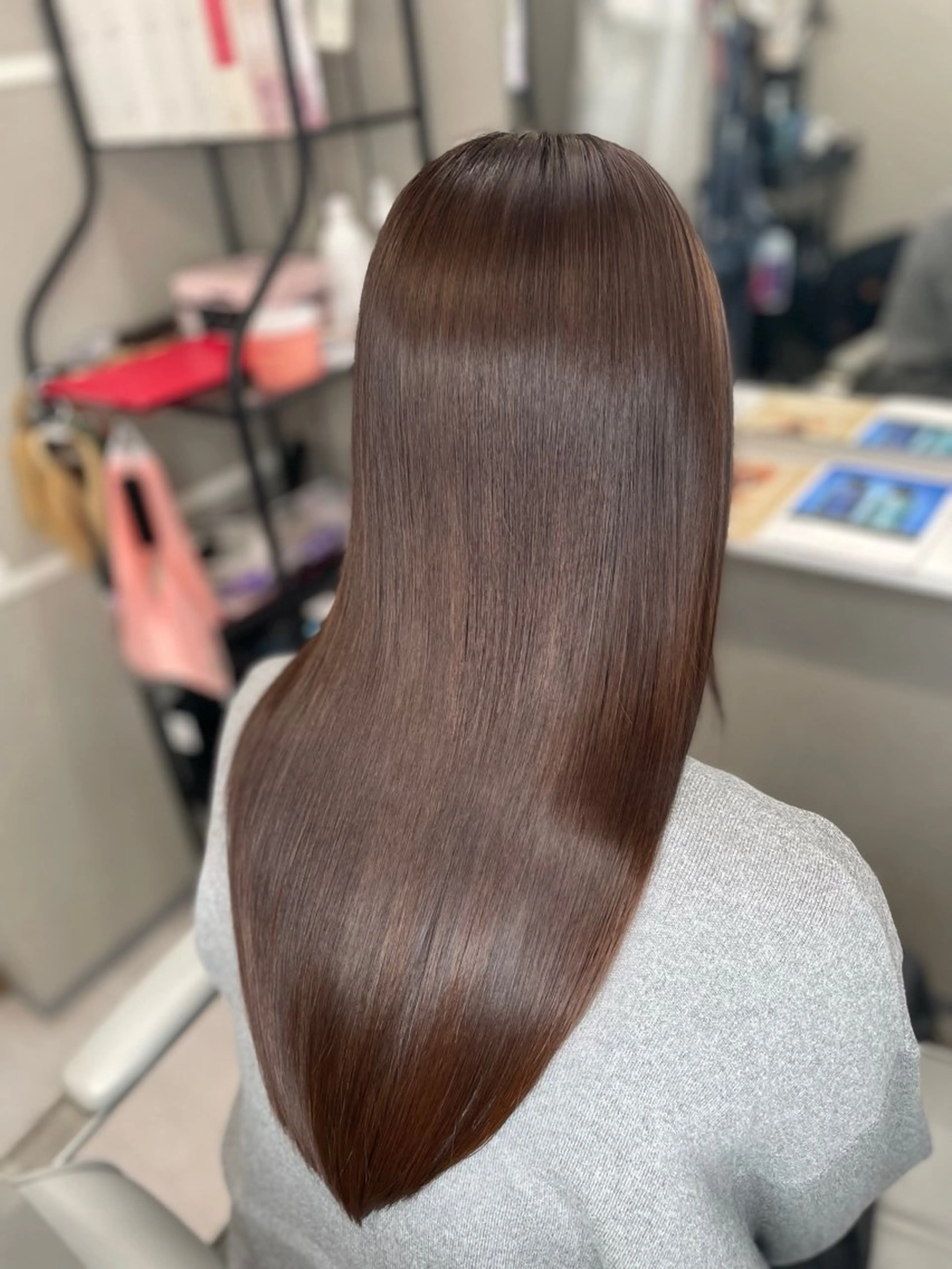 ミディアム カラー 透明感カラー 髪質改善 ヘアカラー トリートメント 今井 勝也のヘアスタイル