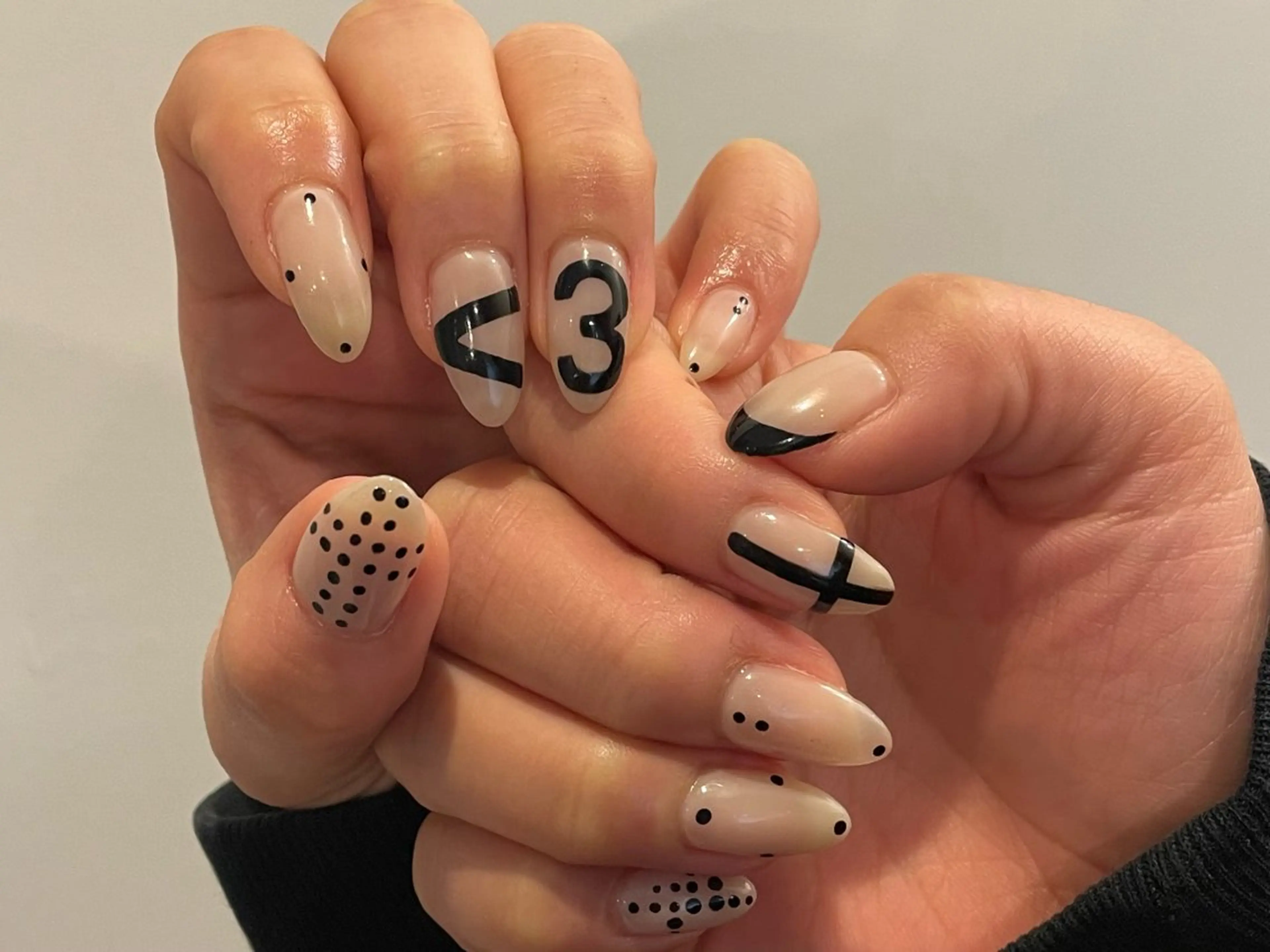 ネイル yuna [モデル募集中]のネイルデザイン