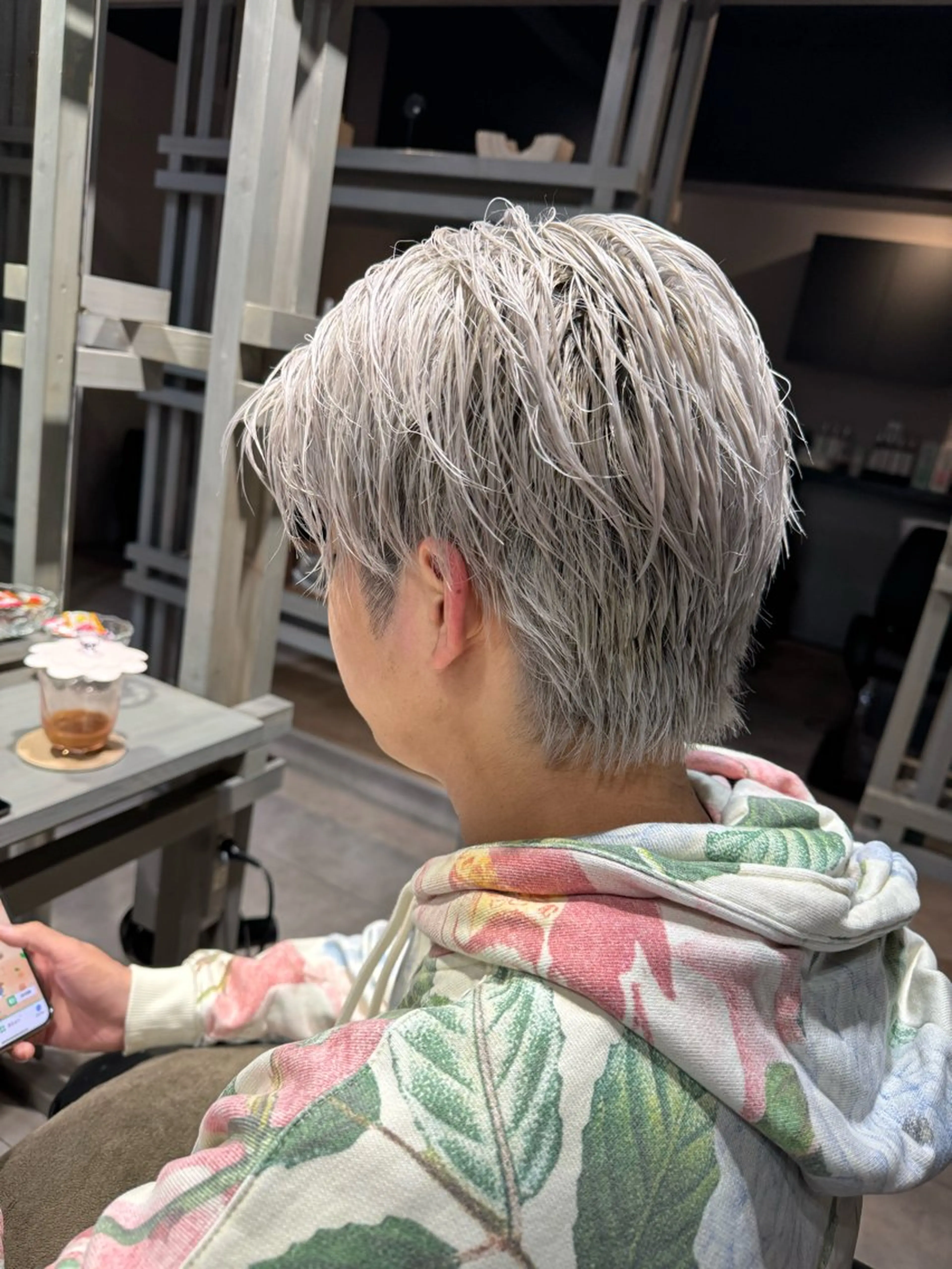 ショート メンズ ショートヘア ヘアカラー トリートメント Dxxxx III所属・似合う髪型が 分からない方へのヘアスタイル