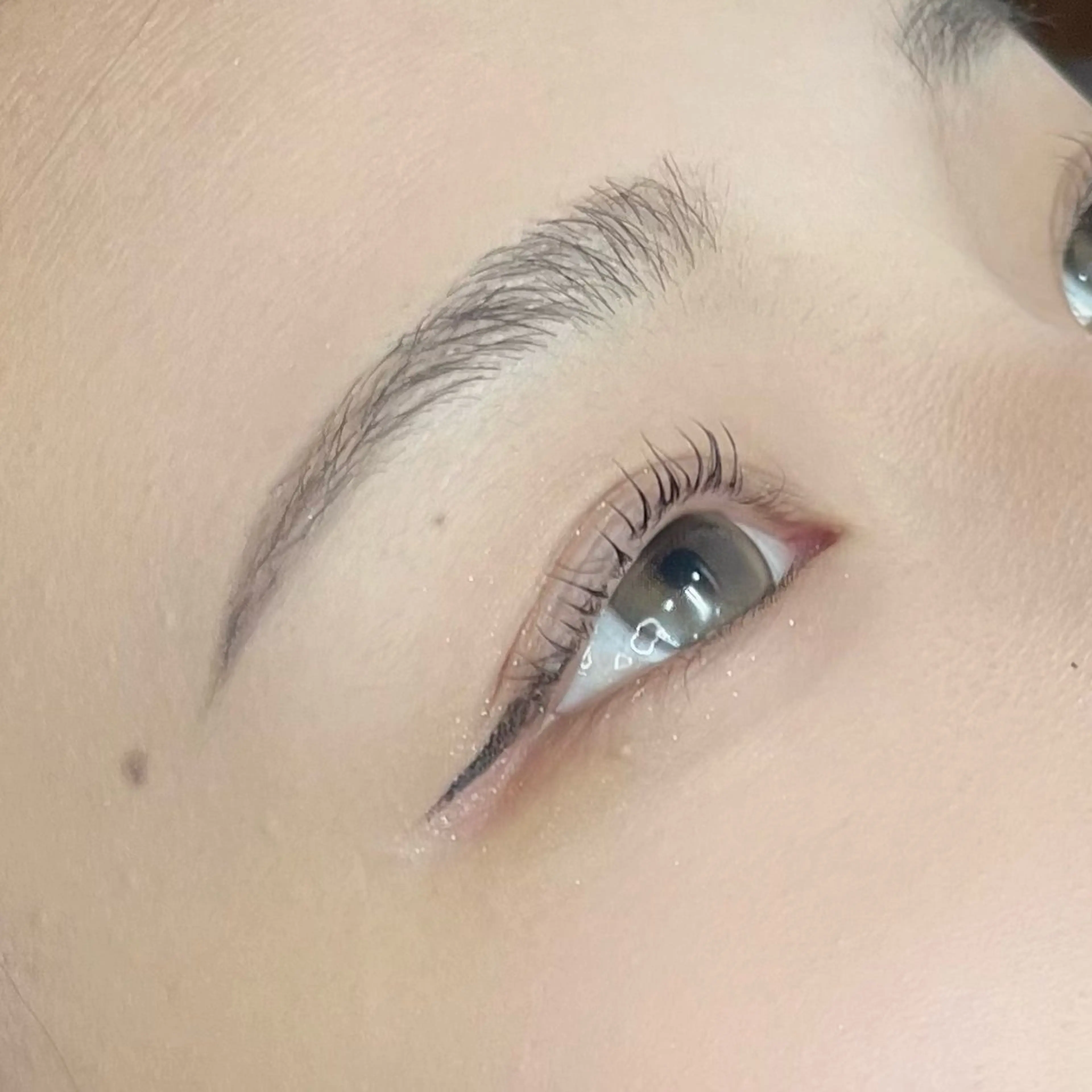 マツエク・マツパ HAIR LEAP所属・LEAP MISAの眉毛・アイブロウイメージ