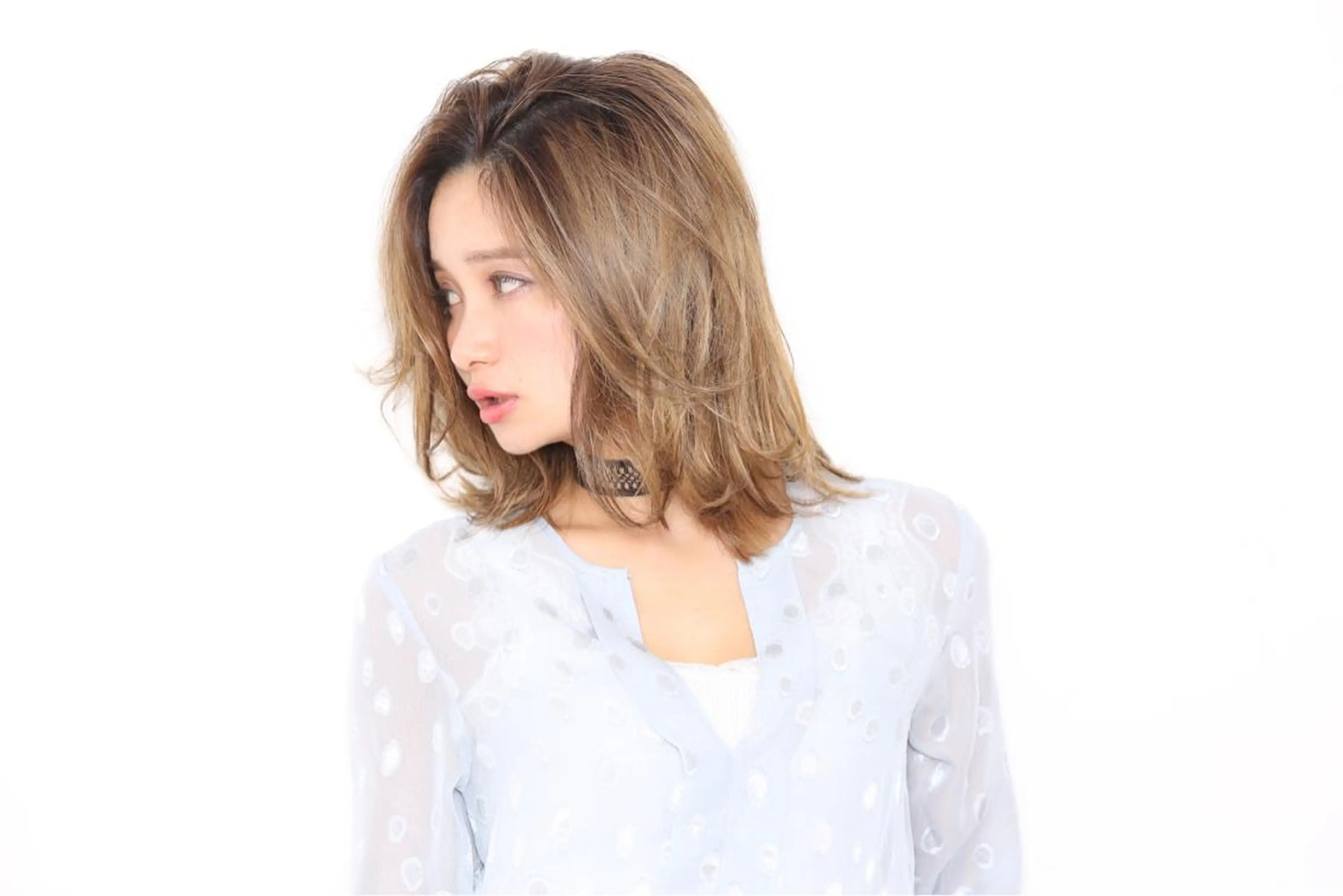 ミディアム カラー パーマ eyelush color world庄内駅前所属・シールエクステ／豊中 吉田孝司のヘアスタイル