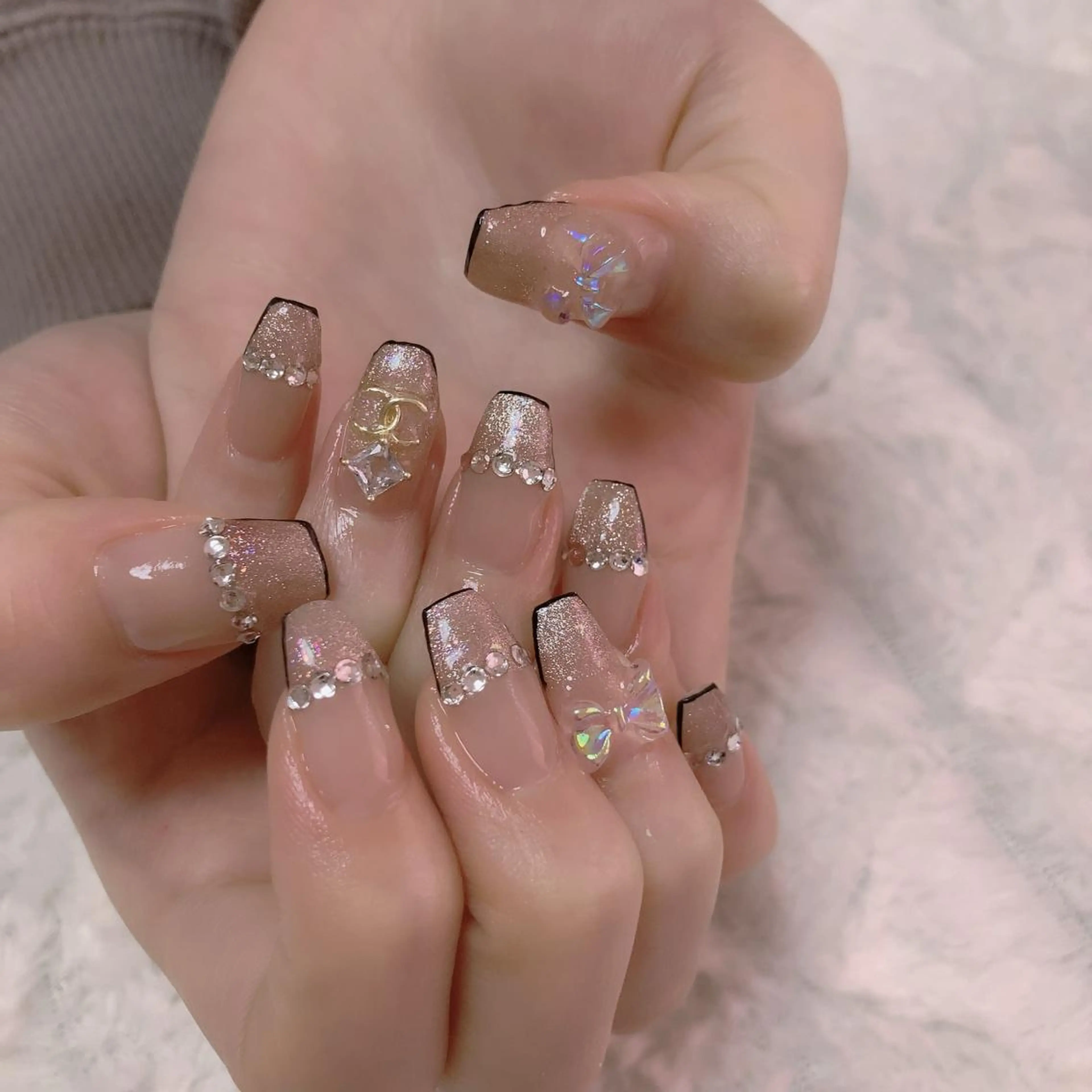 ネイル 持ち込み ⭐️ cheerfullyのネイルデザイン