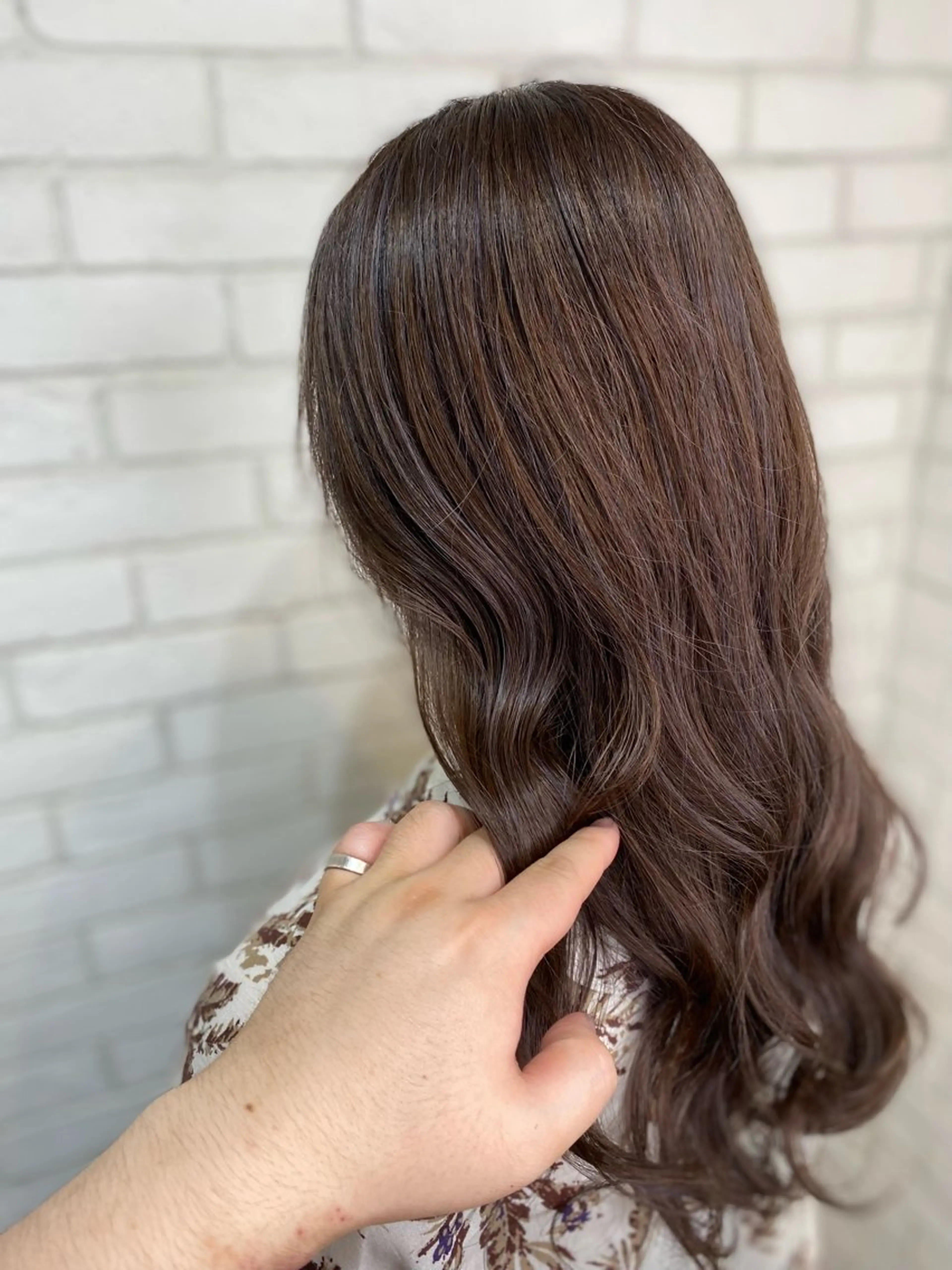 ロング カラー ヘアカラー トリートメント ヨシダ フミノリのヘアスタイル