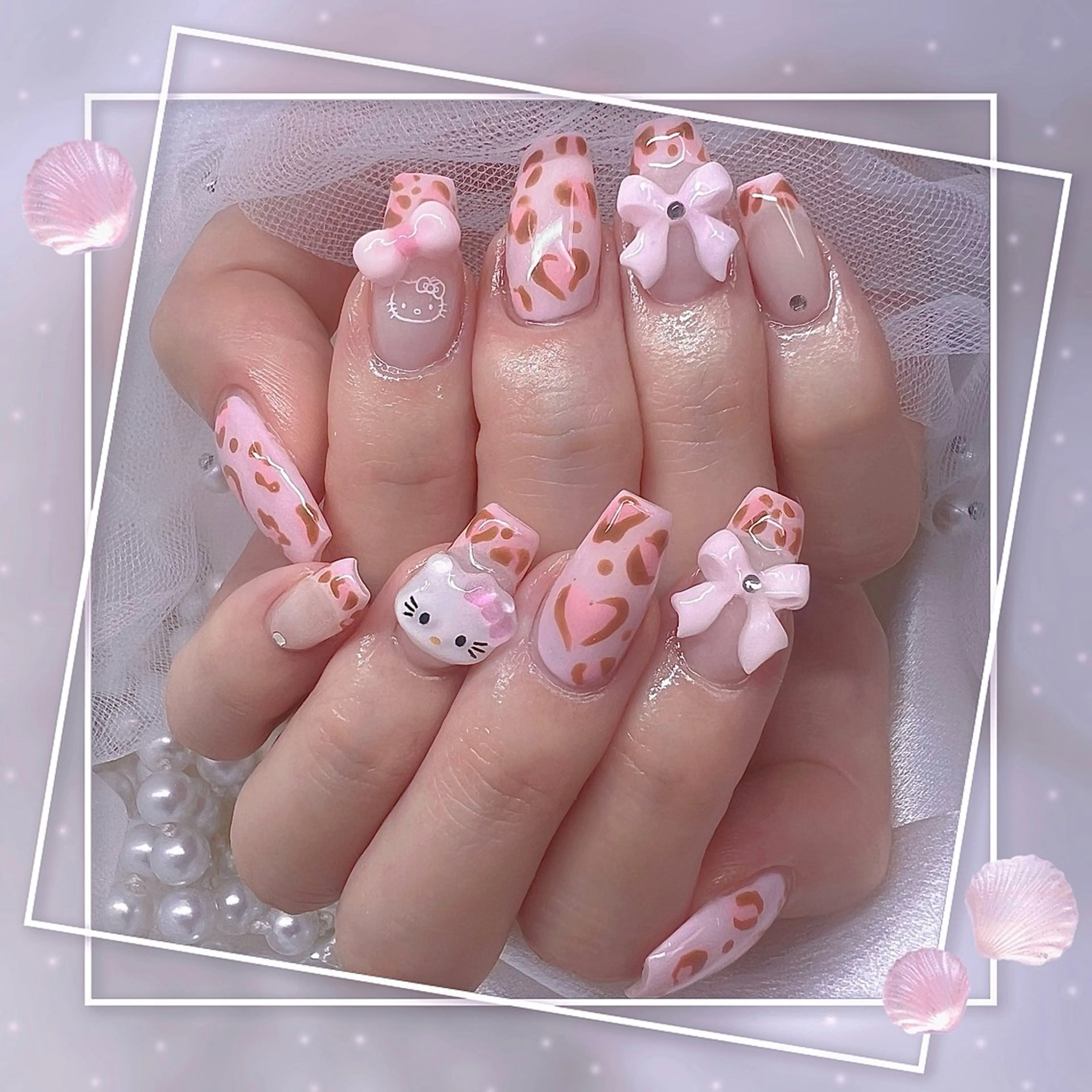 ネイル チークネイル フレンチネイル グラデーション マグネットネイル マグネットフレンチ ハンドネイル Chill Nailsalonのネイルデザイン