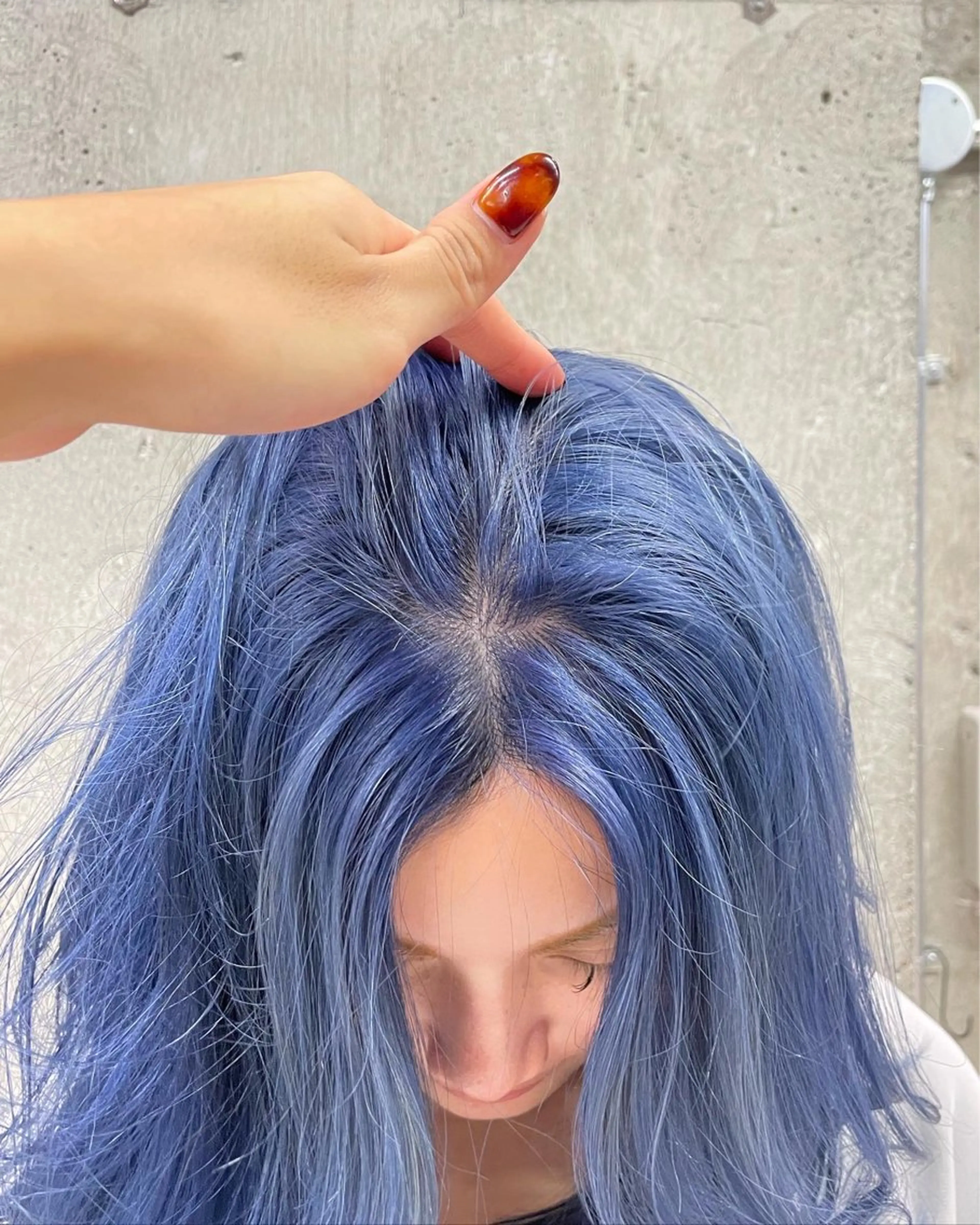 セミロング 🫧ハイライトカラー 🫧 𝓜𝓘𝓤のヘアスタイル