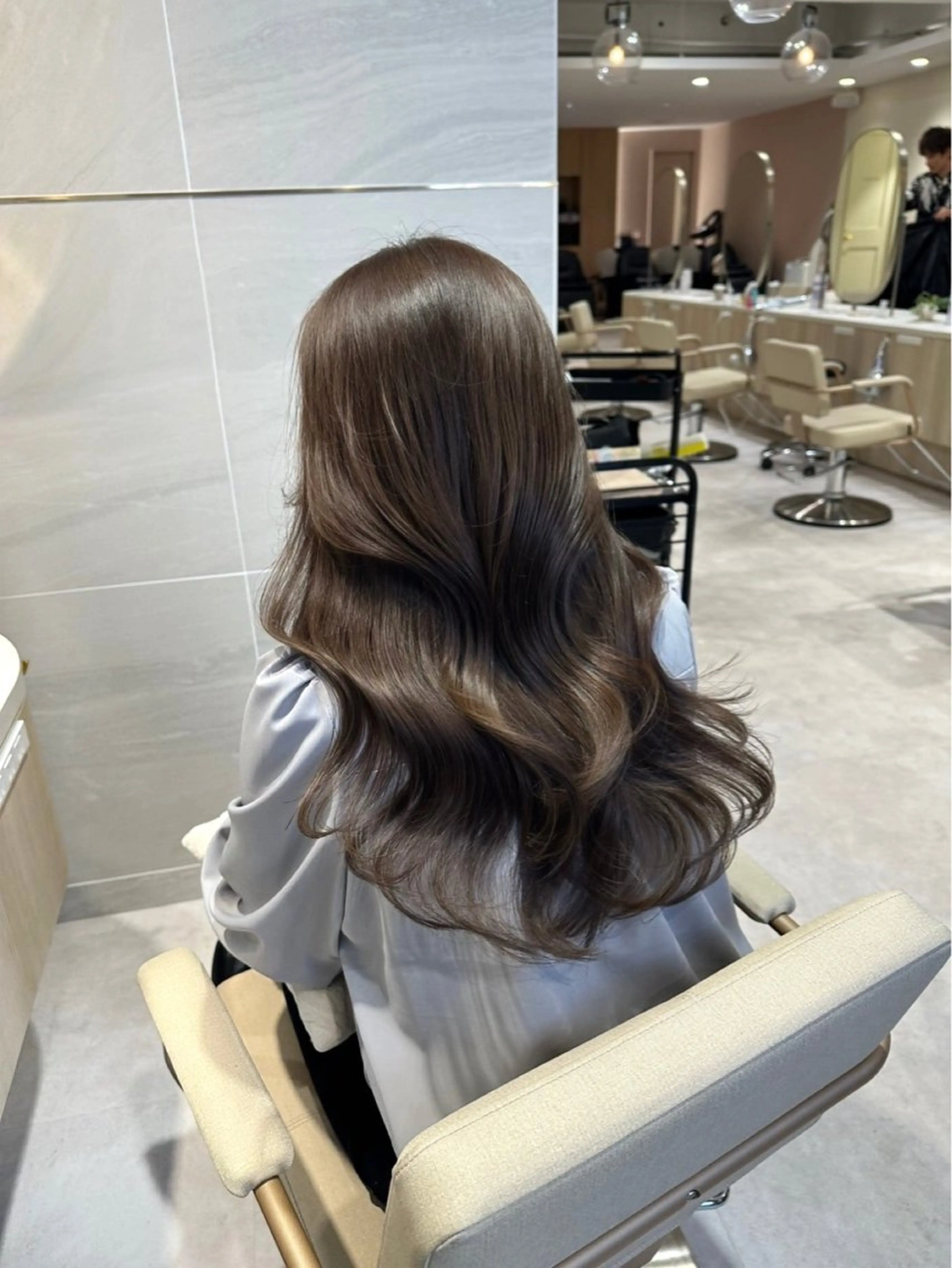 ロング カラー ベージュカラー イルミナカラー シアーベージュ 韓国風ヘア カット ヘアカラー トリートメント 透明感カラー🌿 グレージュ🐺陽介のヘアスタイル