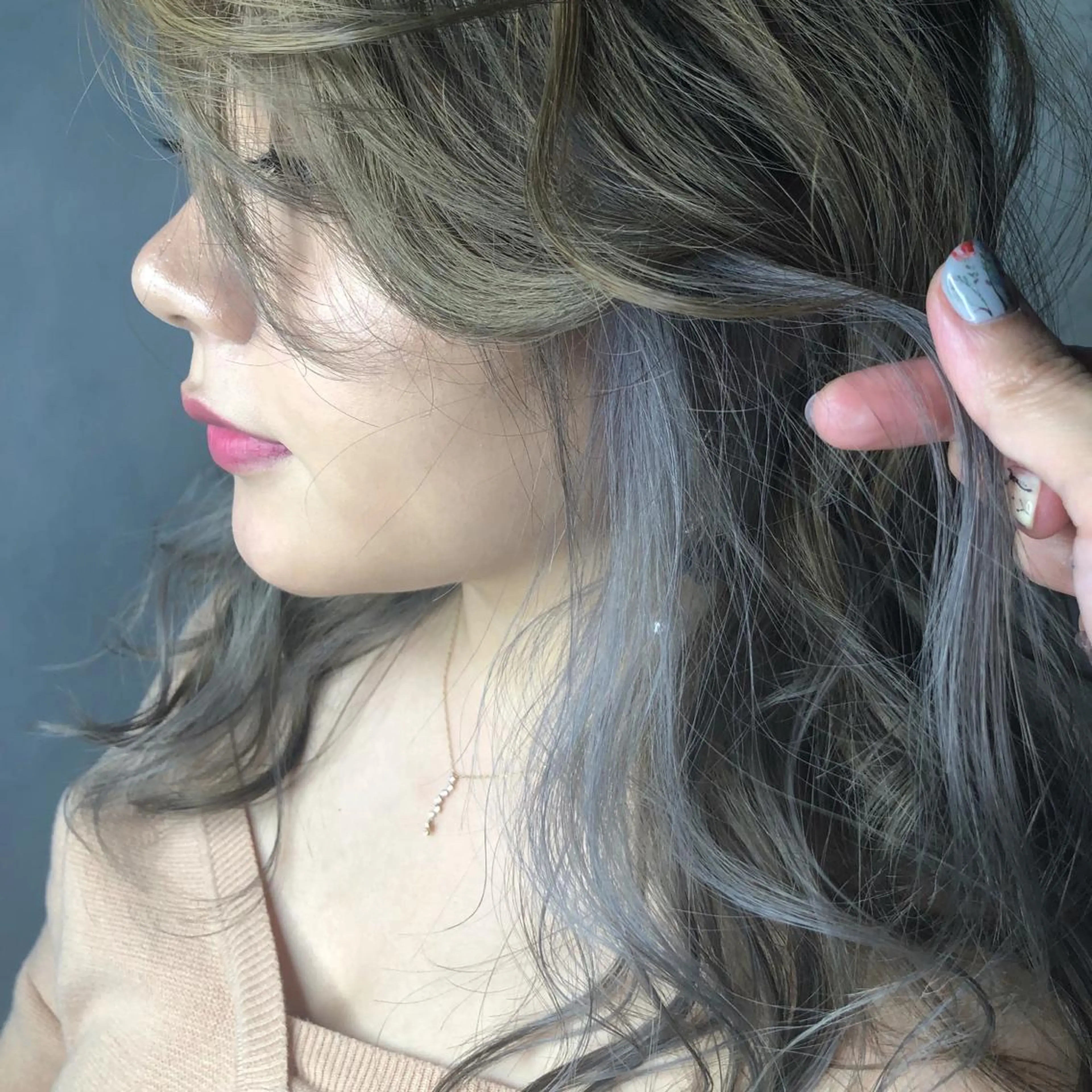 ロング カラー インナーカラー パープルカラー ORIKA 美容室のヘアスタイル