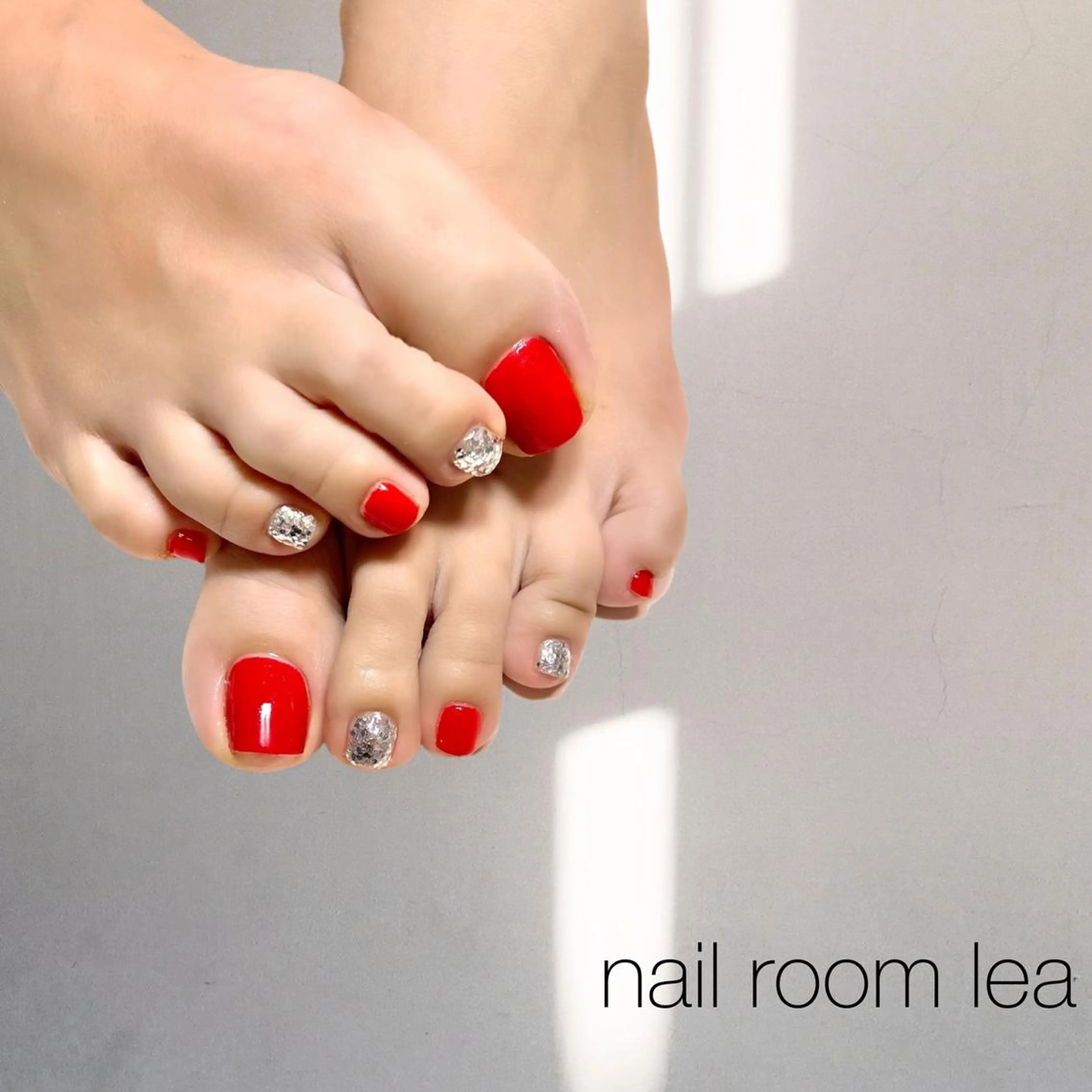 ワンカラー💅　　　　　　　　　　　　　　　　　　　　　他店オフありの写真