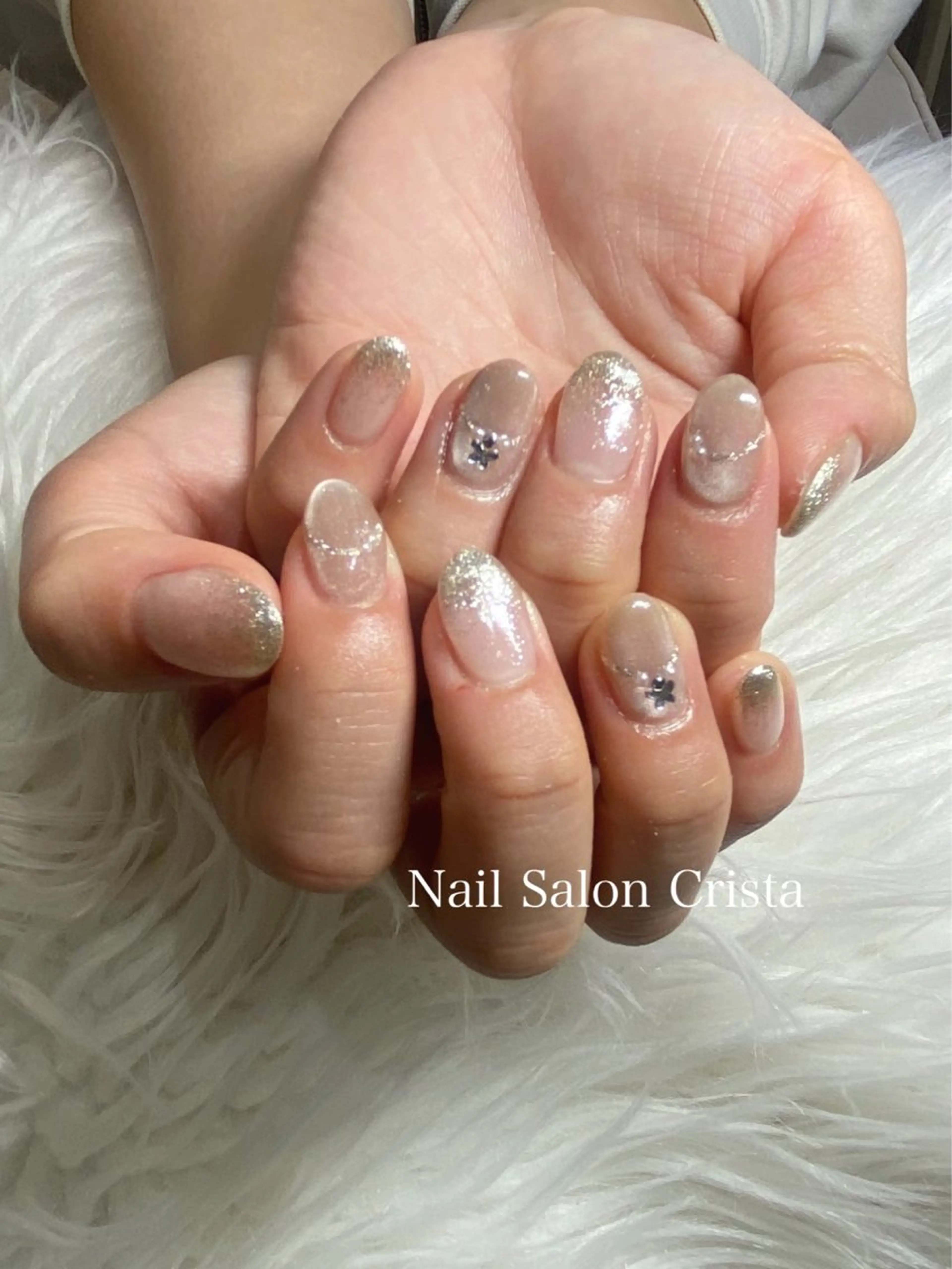 ネイル マグネットネイル ハンドネイル CRISTA MOMOのネイルデザイン