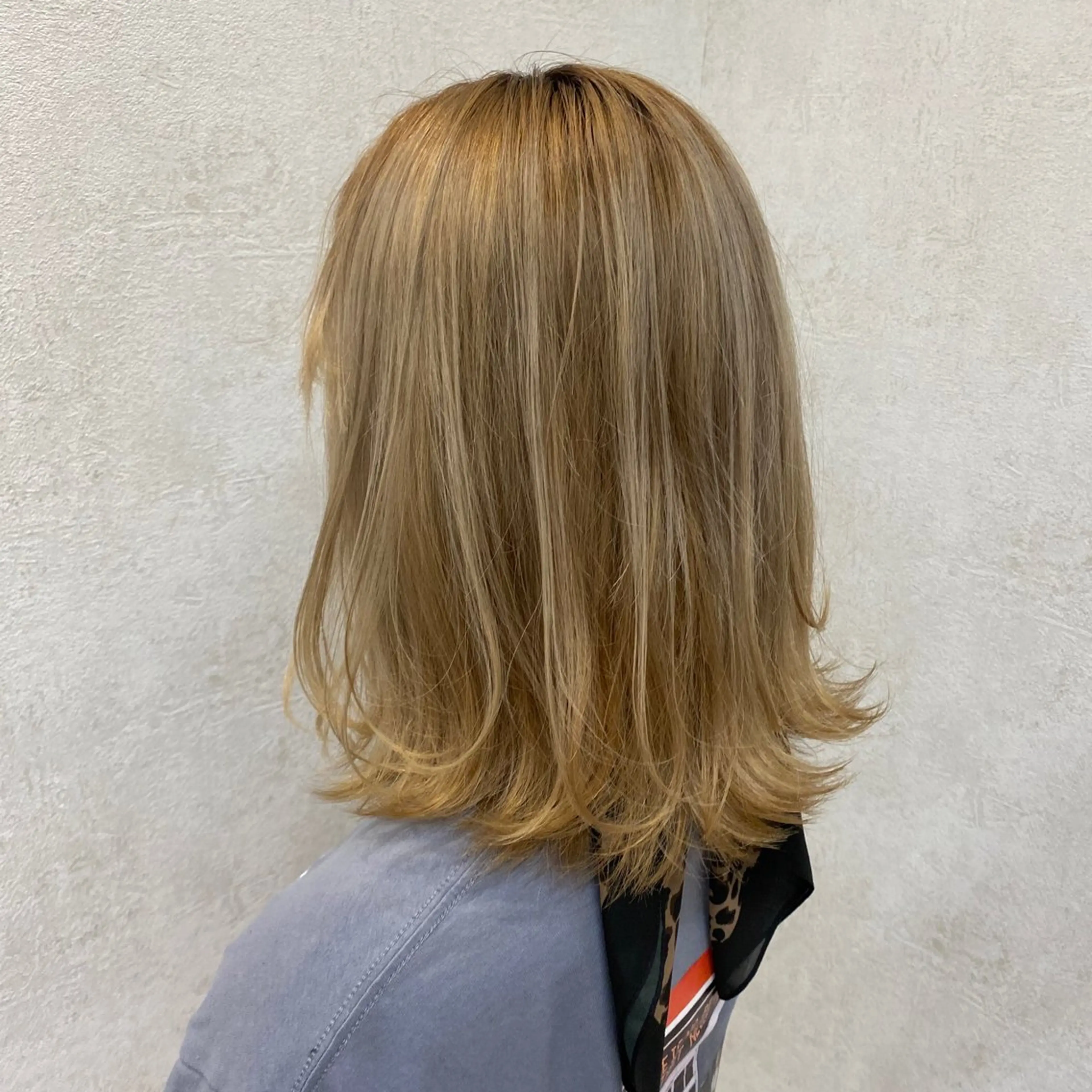 《ダブルカラー》　ブリーチ＋イルミナ/アディクシーカラー＋ヘアケア　￥16900→¥8450の写真