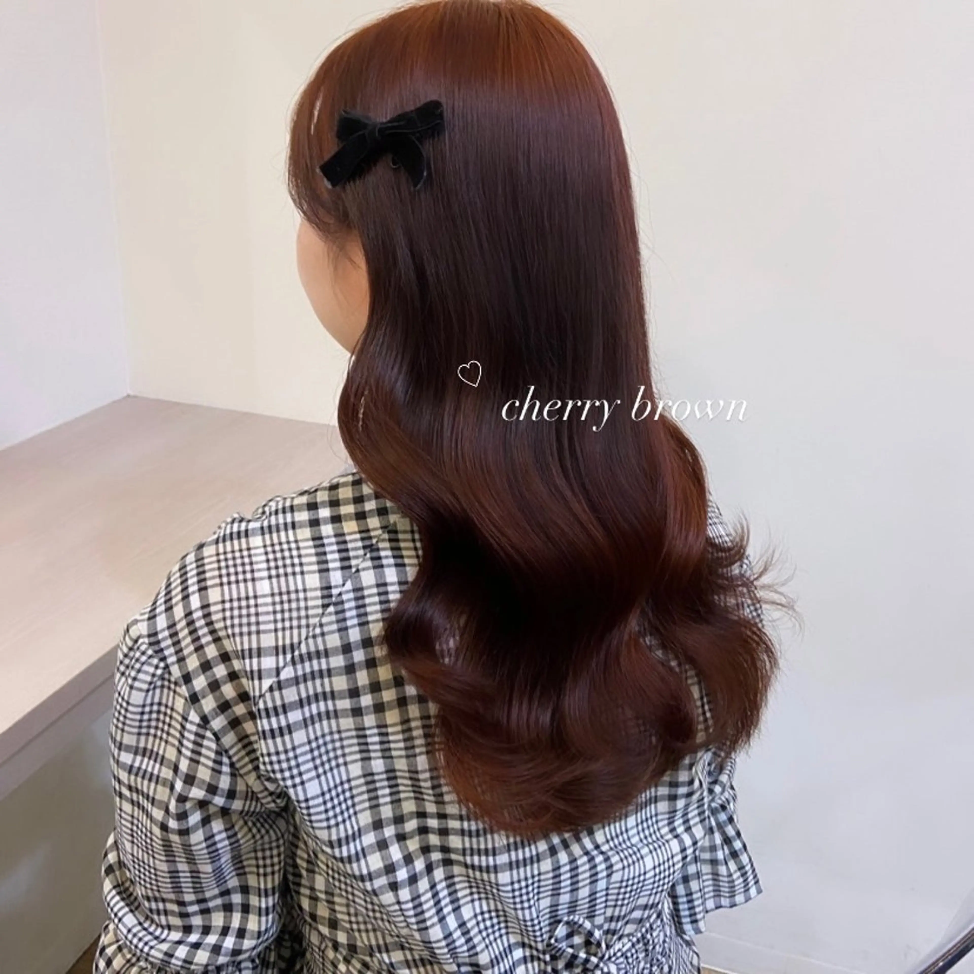 セミロング カラー ベージュカラー ブリーチ ブラウンカラー ケアブリーチ 透明感カラー mai 🎀 / ガーリーヘア ♡のヘアスタイル