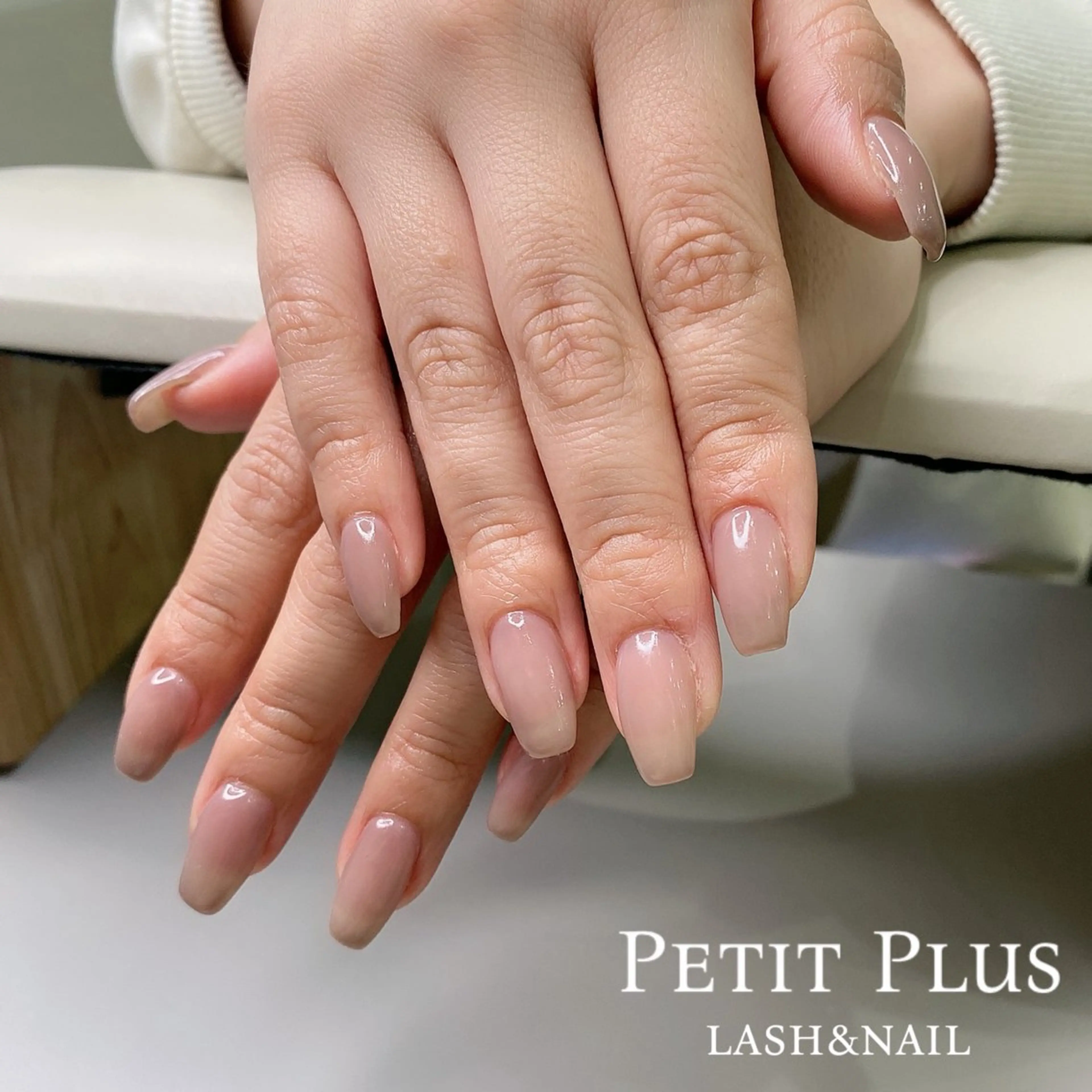 ネイル オフィスネイル ハンドネイル Petit Plus YUUKAのネイルデザイン