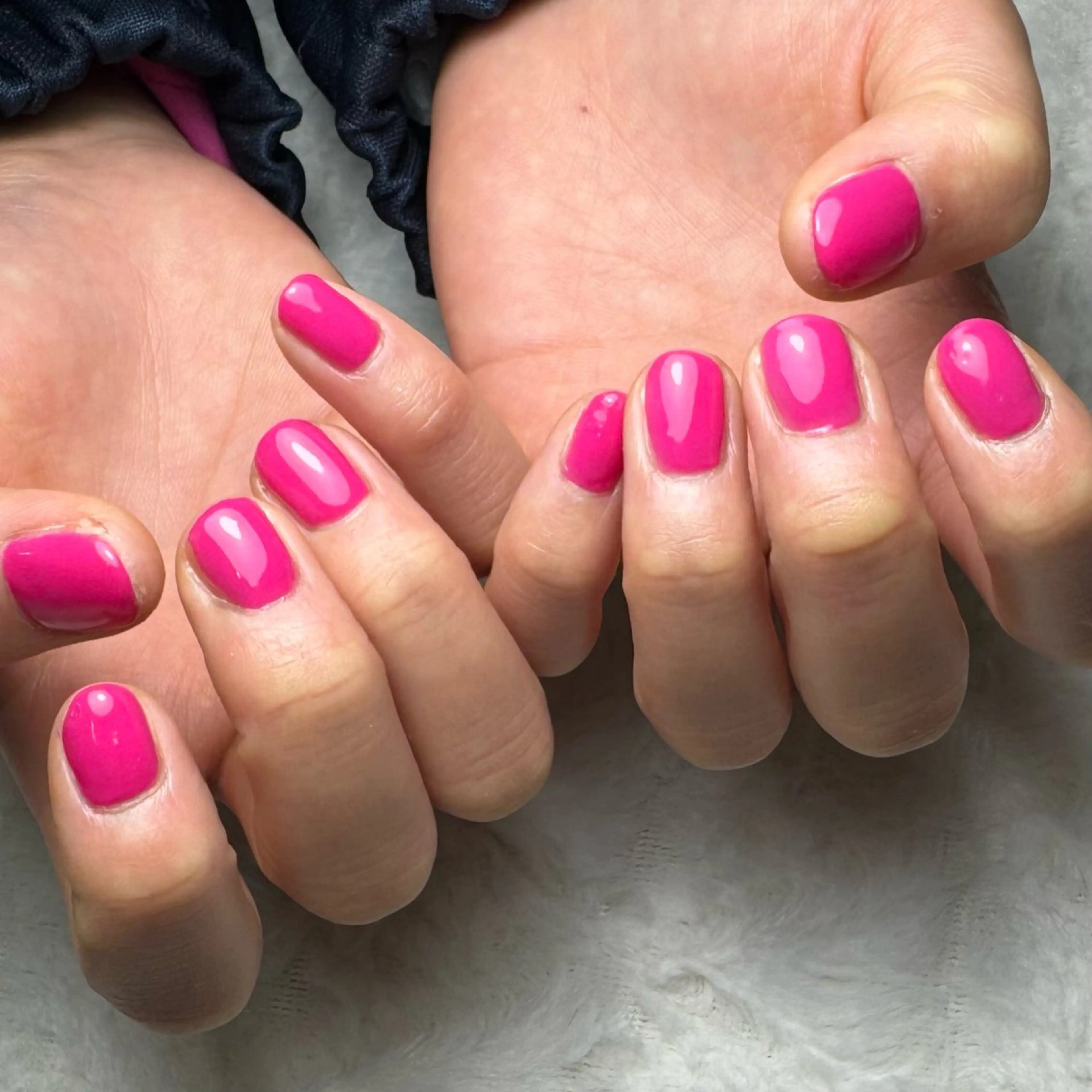 ネイル ハンドネイル BURGUNDY hirokoのネイルデザイン