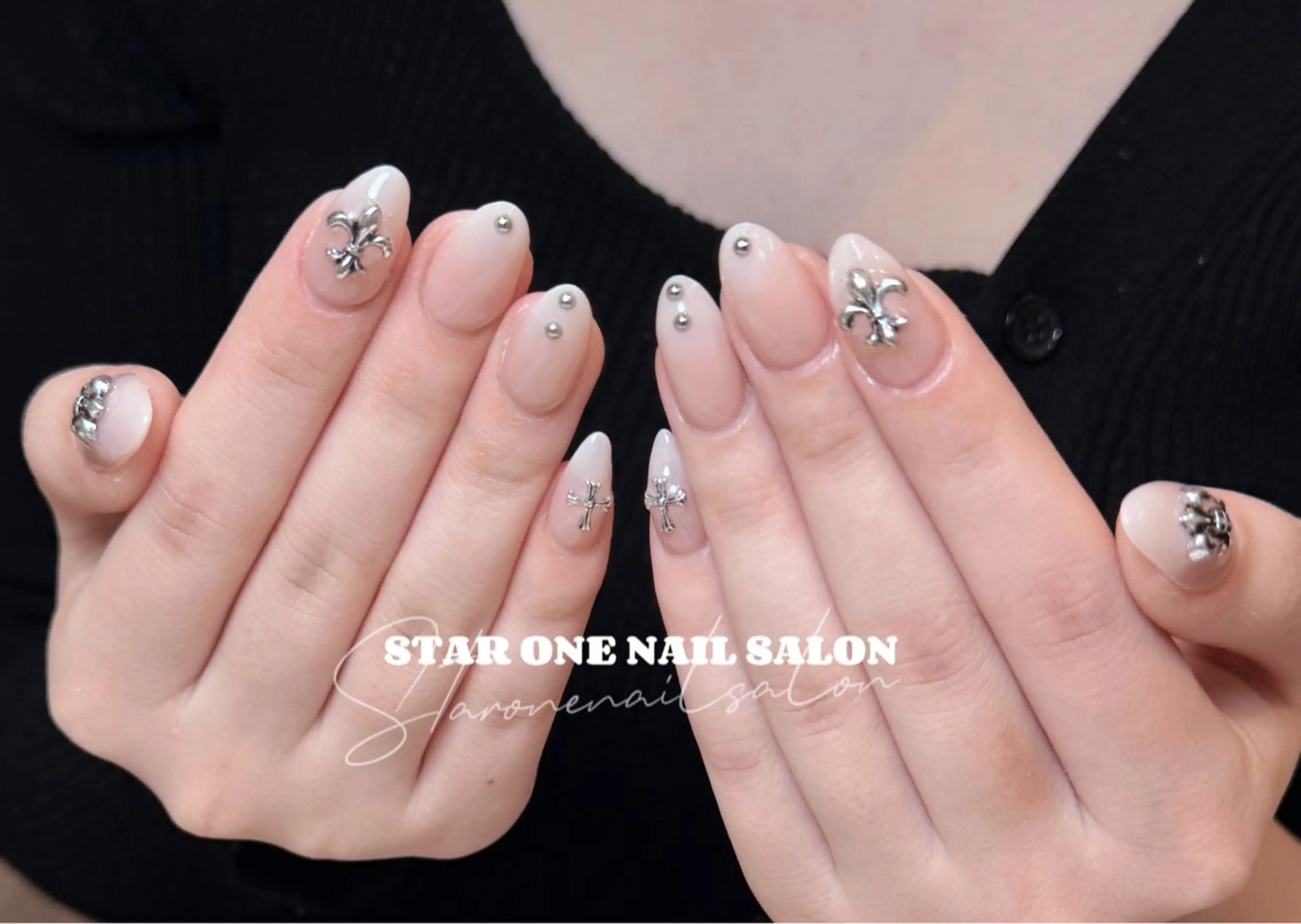 ネイル ハンドネイル 星 あみのネイルデザイン