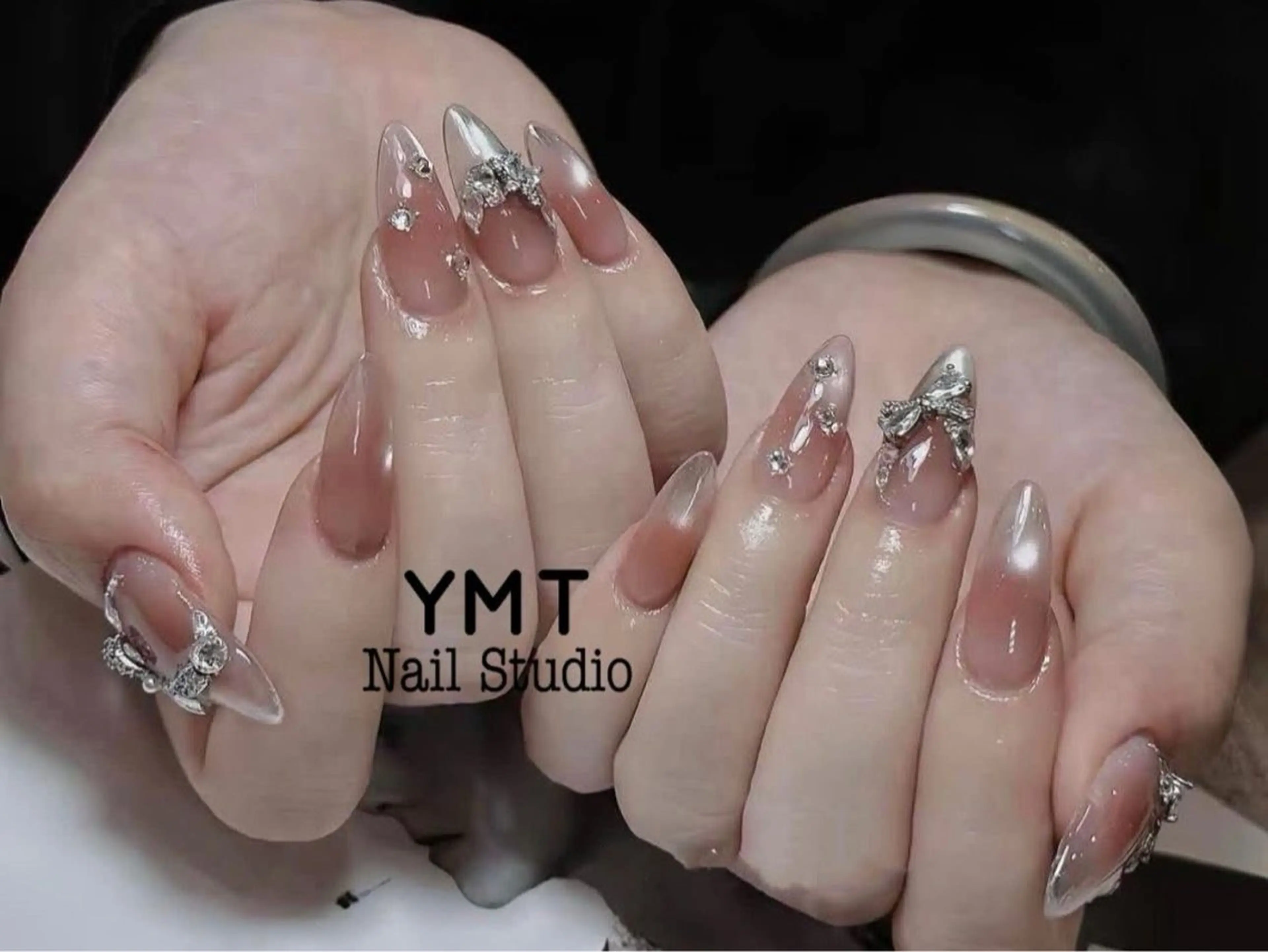 ネイル ハンドネイル HARA Nailsのネイルデザイン
