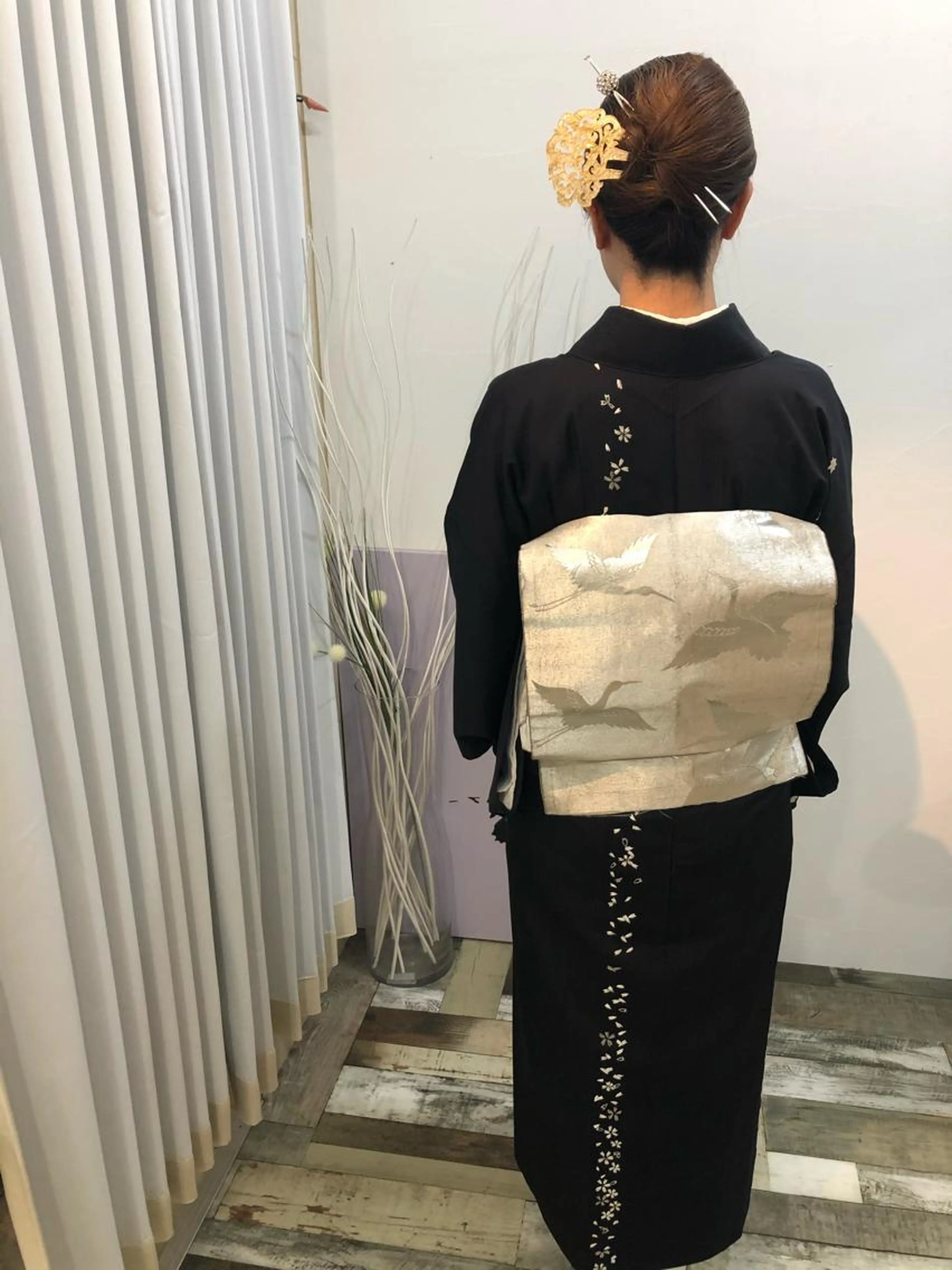 袴、留袖、訪問着、小紋(ヘアセット付き)の写真