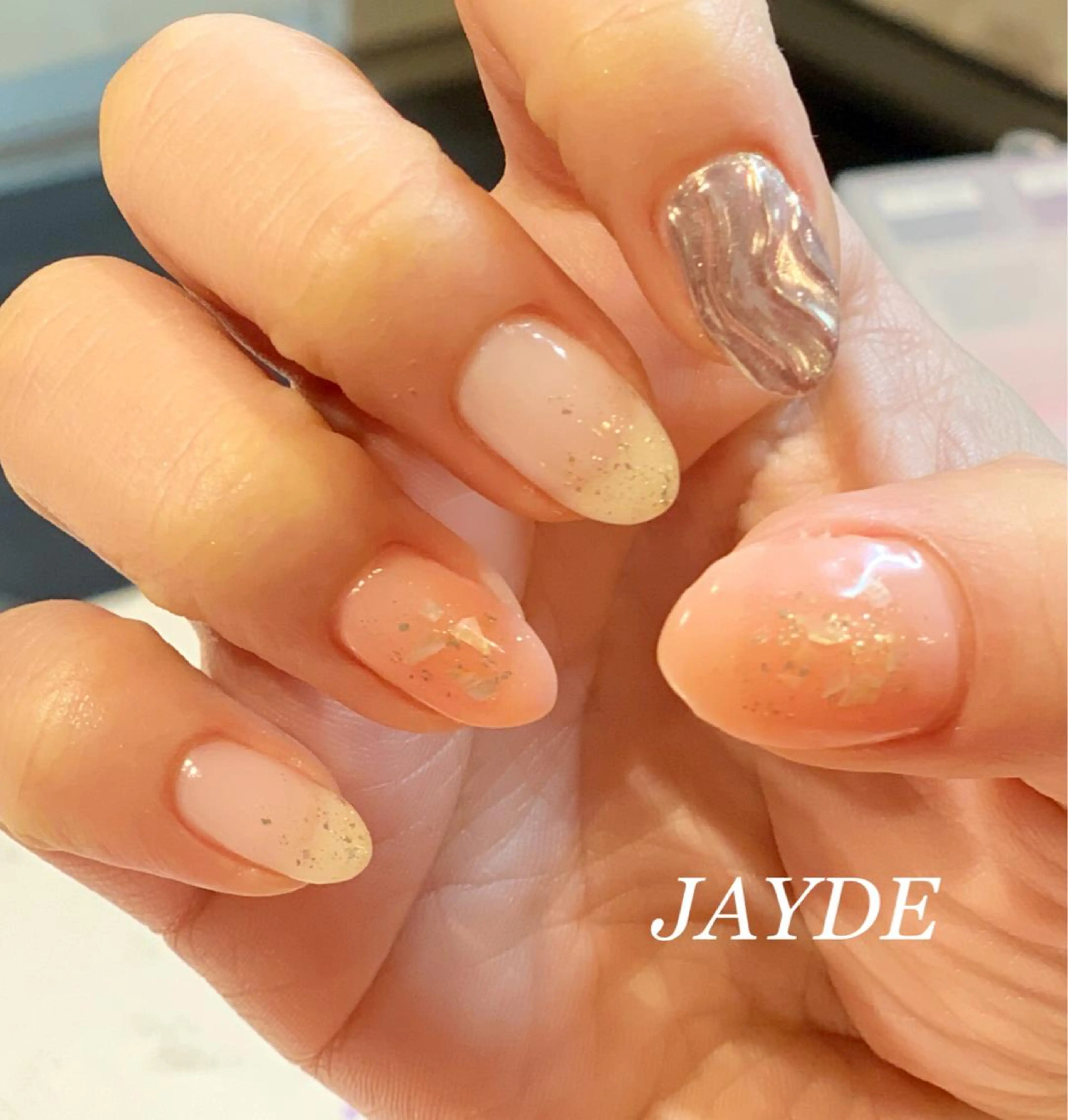 ネイル ミラーネイル ニュアンスネイル JAYDE ジェイドのマツエク・マツパデザイン