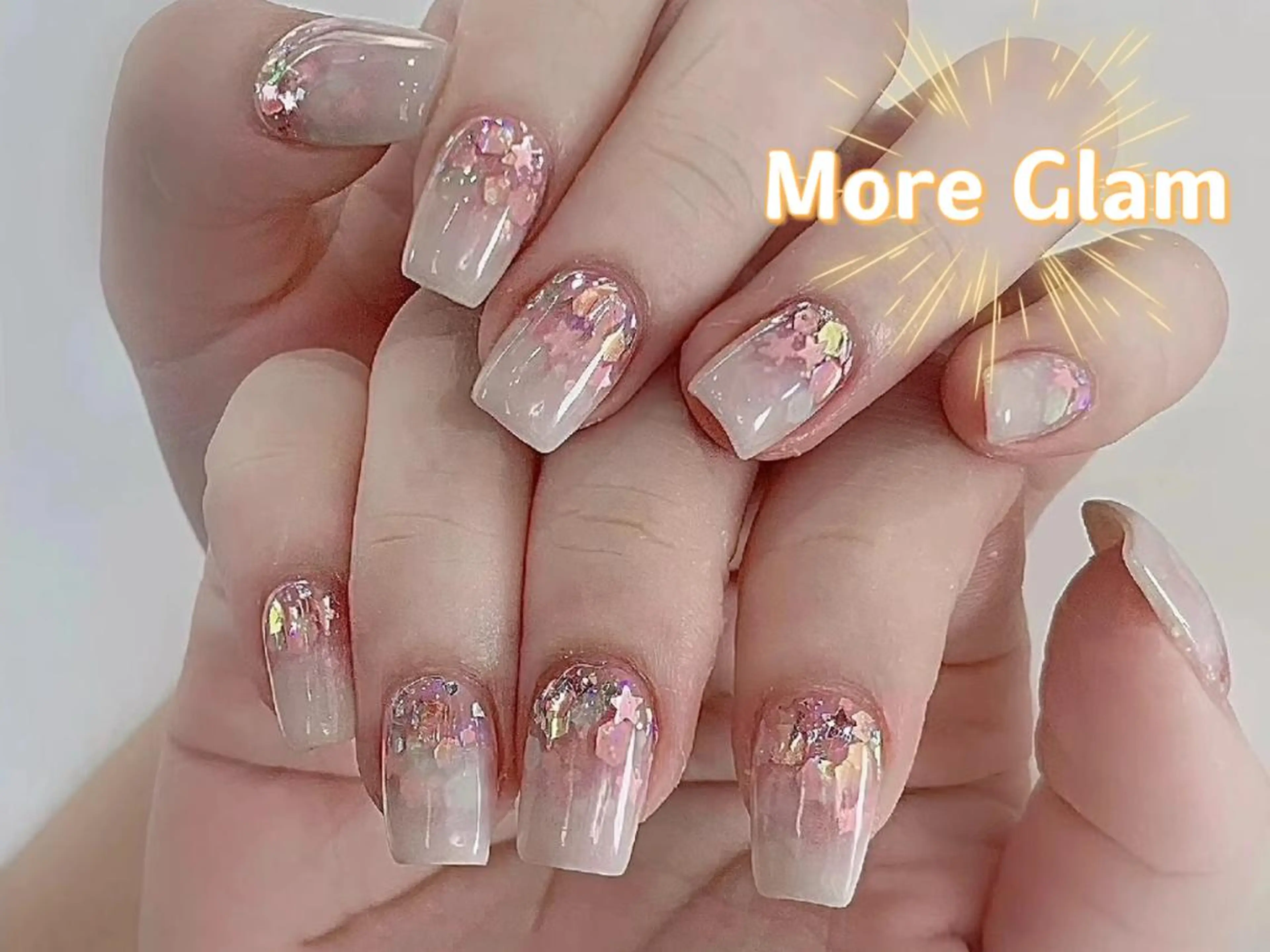 ネイル 長さ出し フットネイル フレンチネイル ジェルネイル ガラスフレンチ More Glam 池袋東口店のネイルデザイン