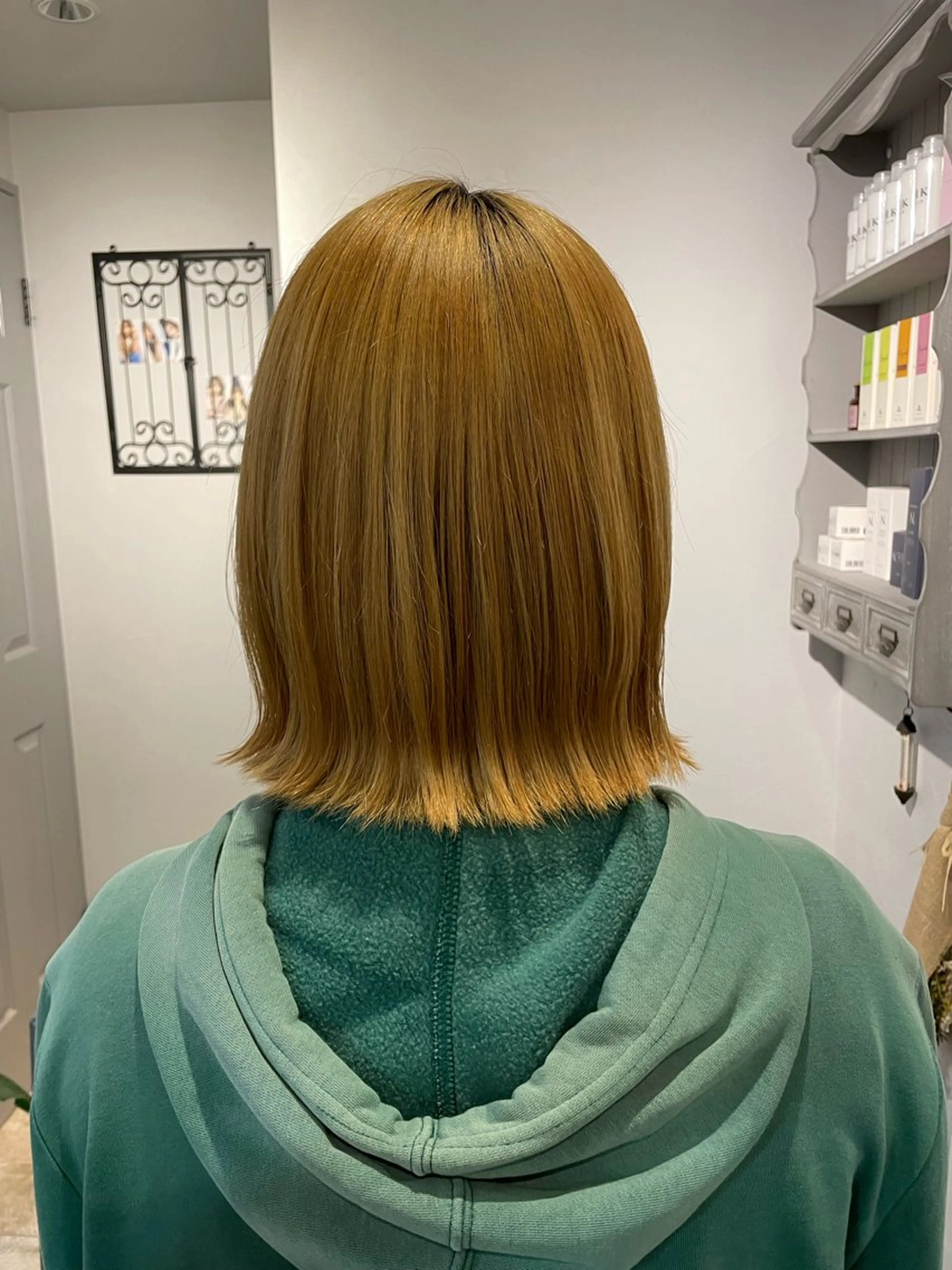 ミディアム 坪森 野々香のヘアスタイル