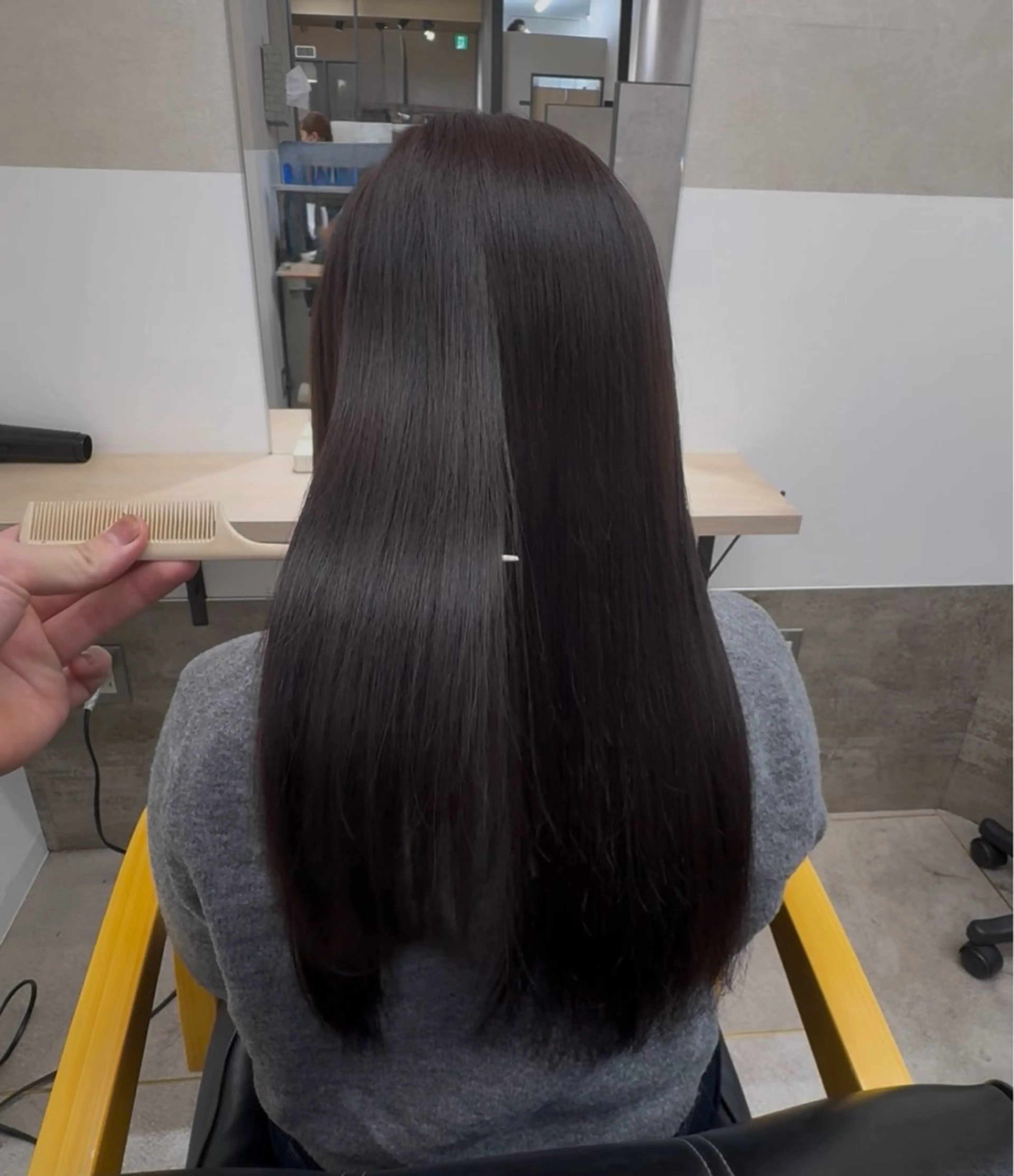 「ご新規様 限定クーポン」メンテナンスカット＋縮毛矯正の写真