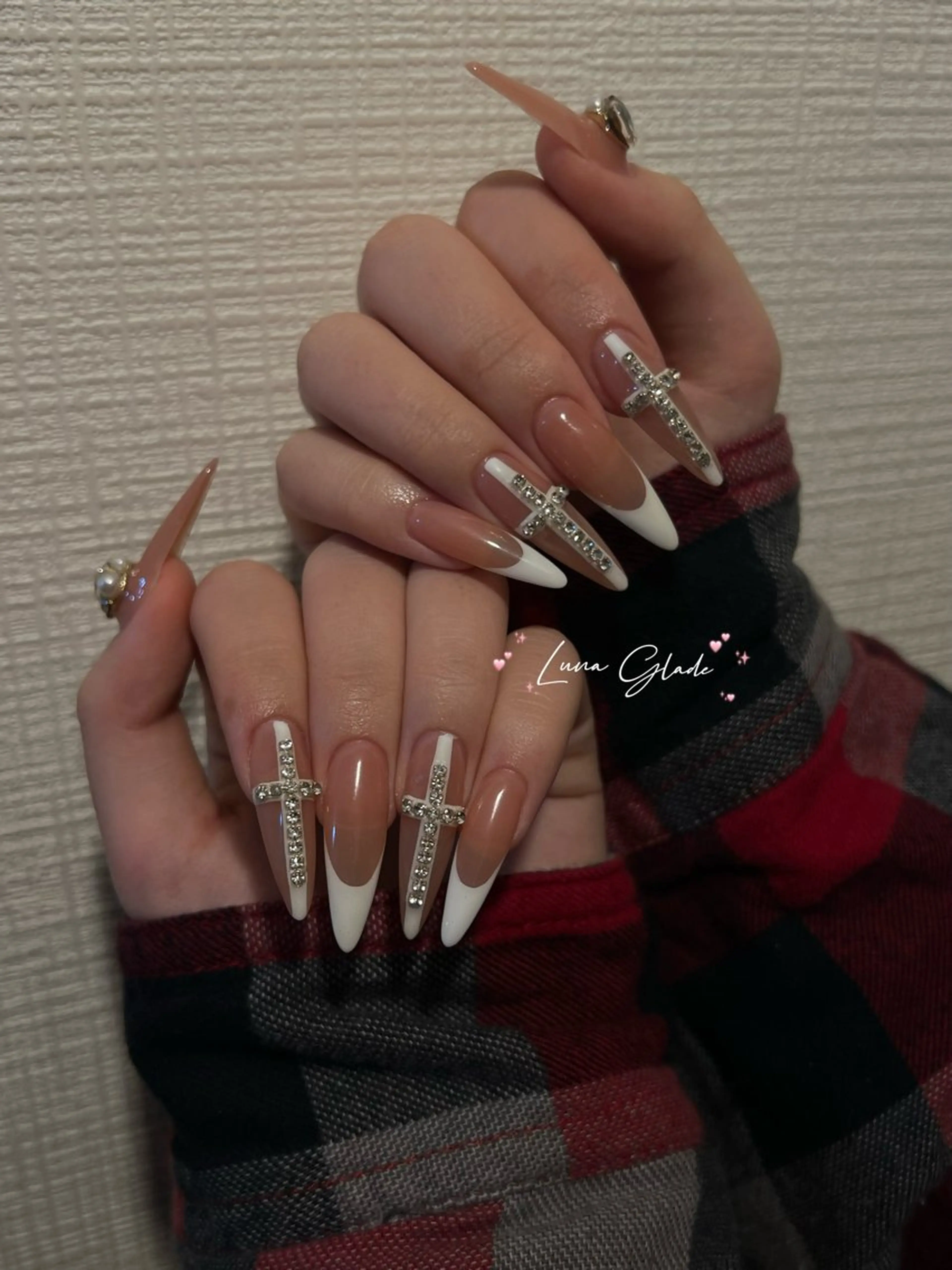 ネイル ハンドネイル Luna Gladeのネイルデザイン