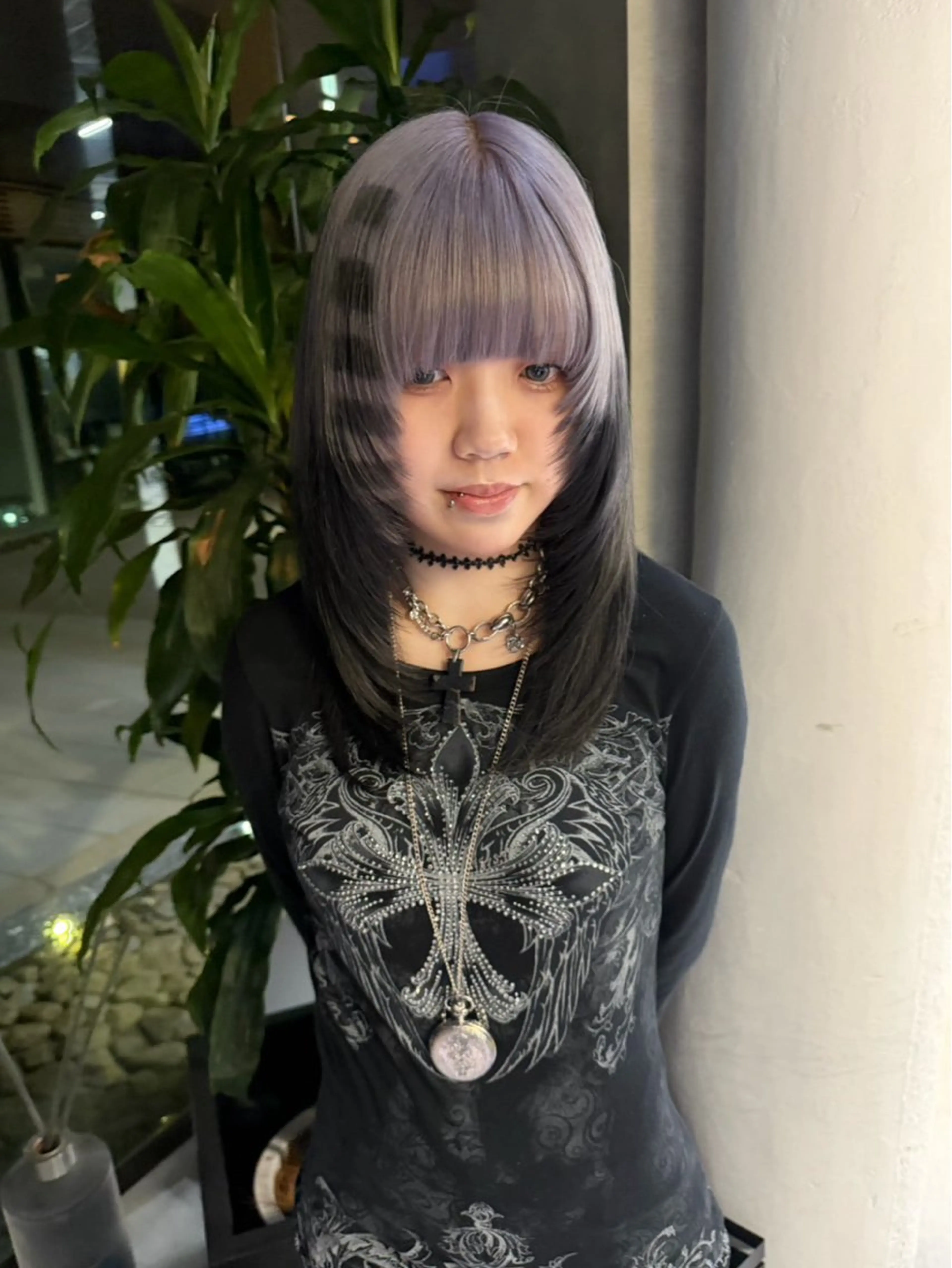 セミロング カラー ヘアカラー レイヤー×ハイトーン ×デザイン 啓太のヘアスタイル