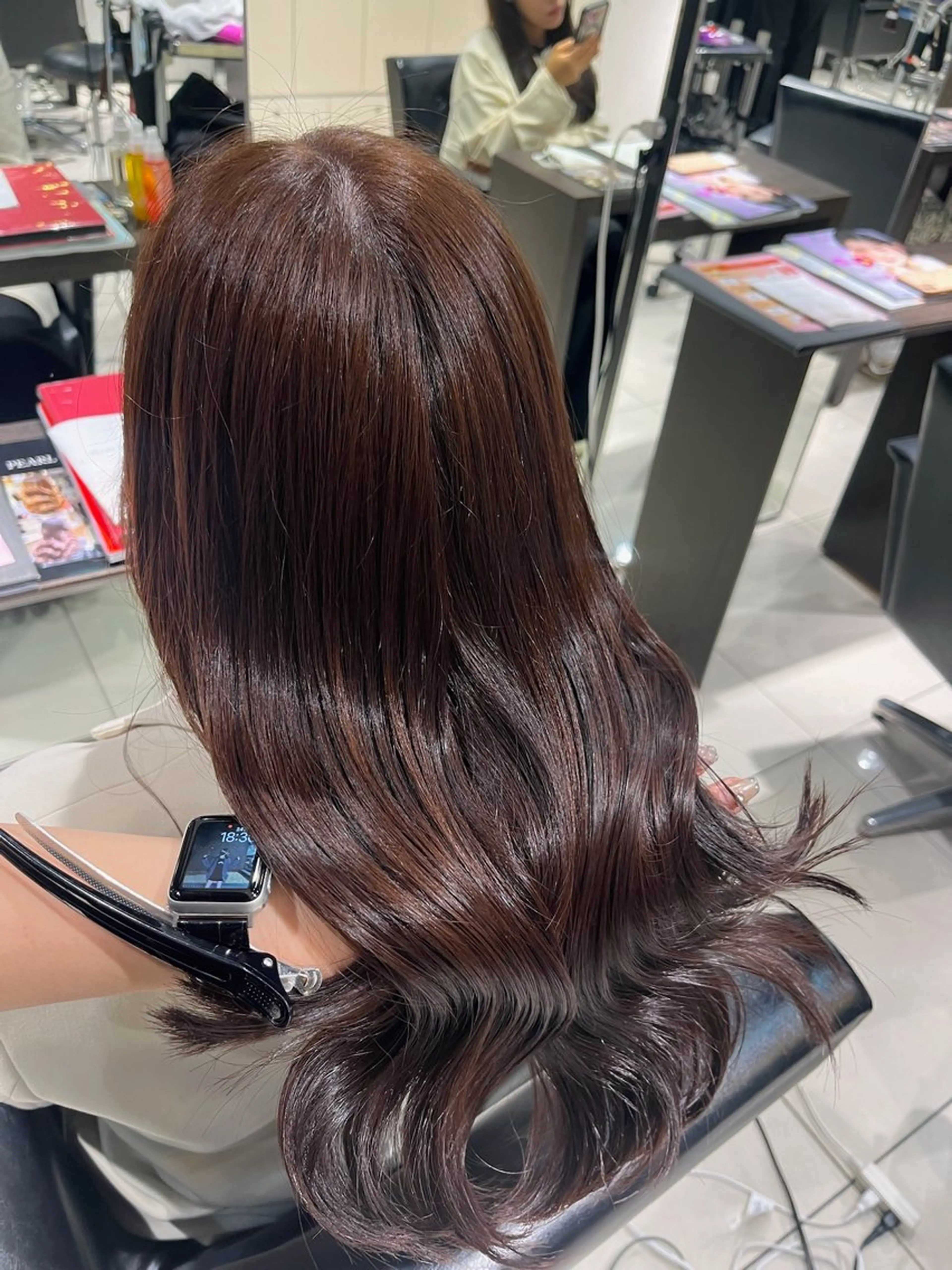 ロング 髪質改善/透明感カラ ー/レイヤー/あやはのヘアスタイル