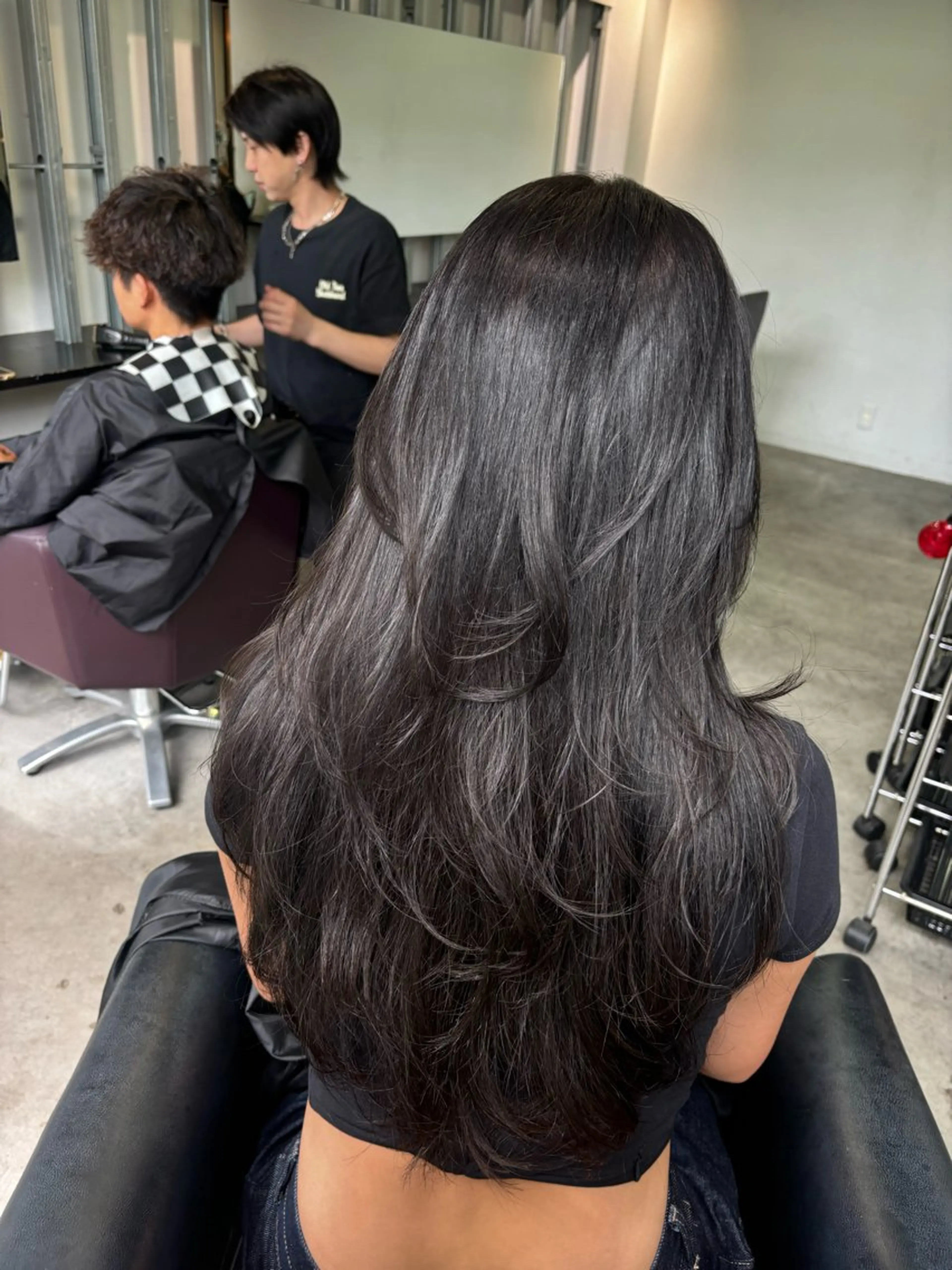 ロング カラー グレージュ ハイライトカラー 外国人風カラー ハイライト レイヤーカット カット ヘアカラー トリートメント オリーブベージュ 🫒🩶Rianaのヘアスタイル
