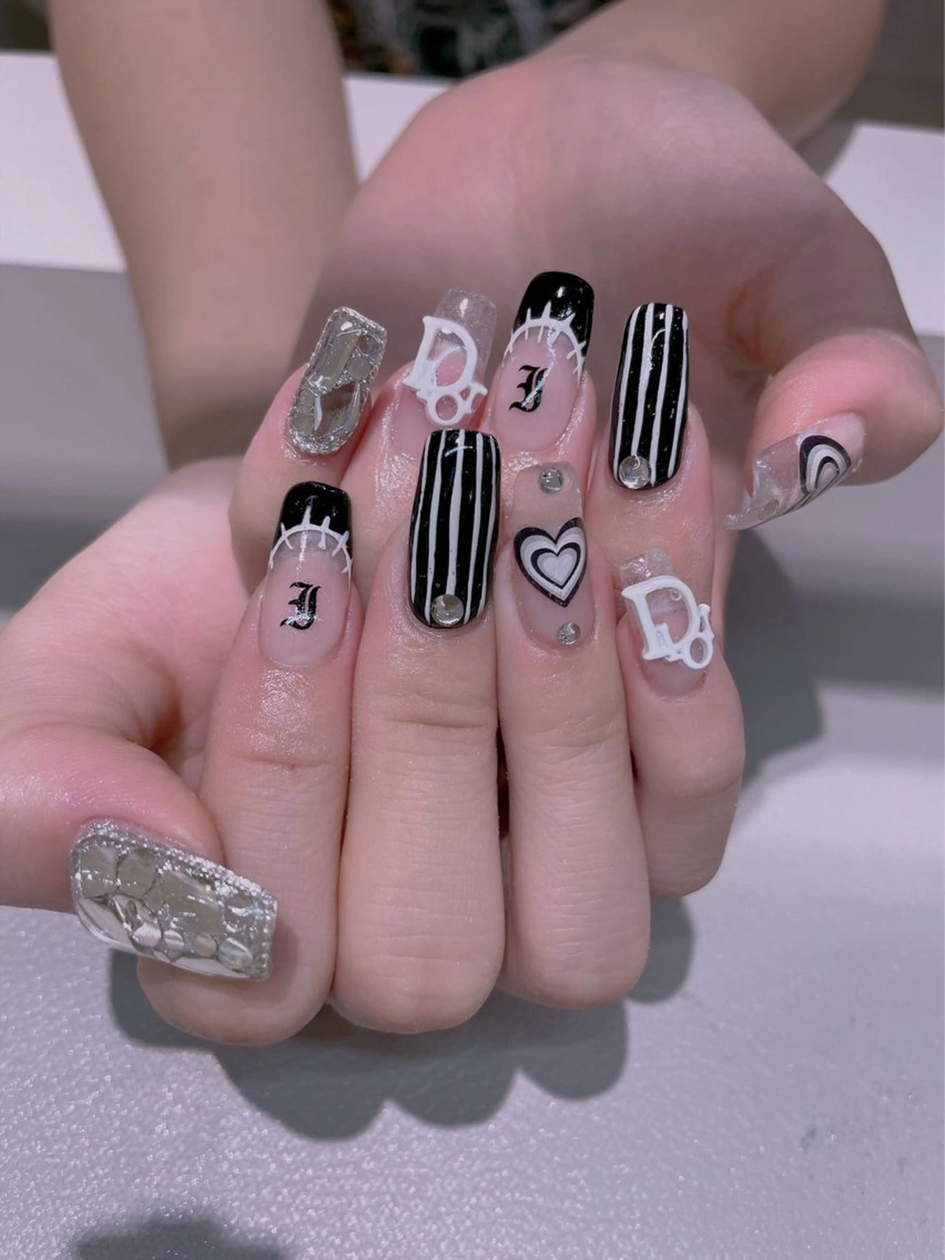 ネイル エムズ ハヤシのネイルデザイン