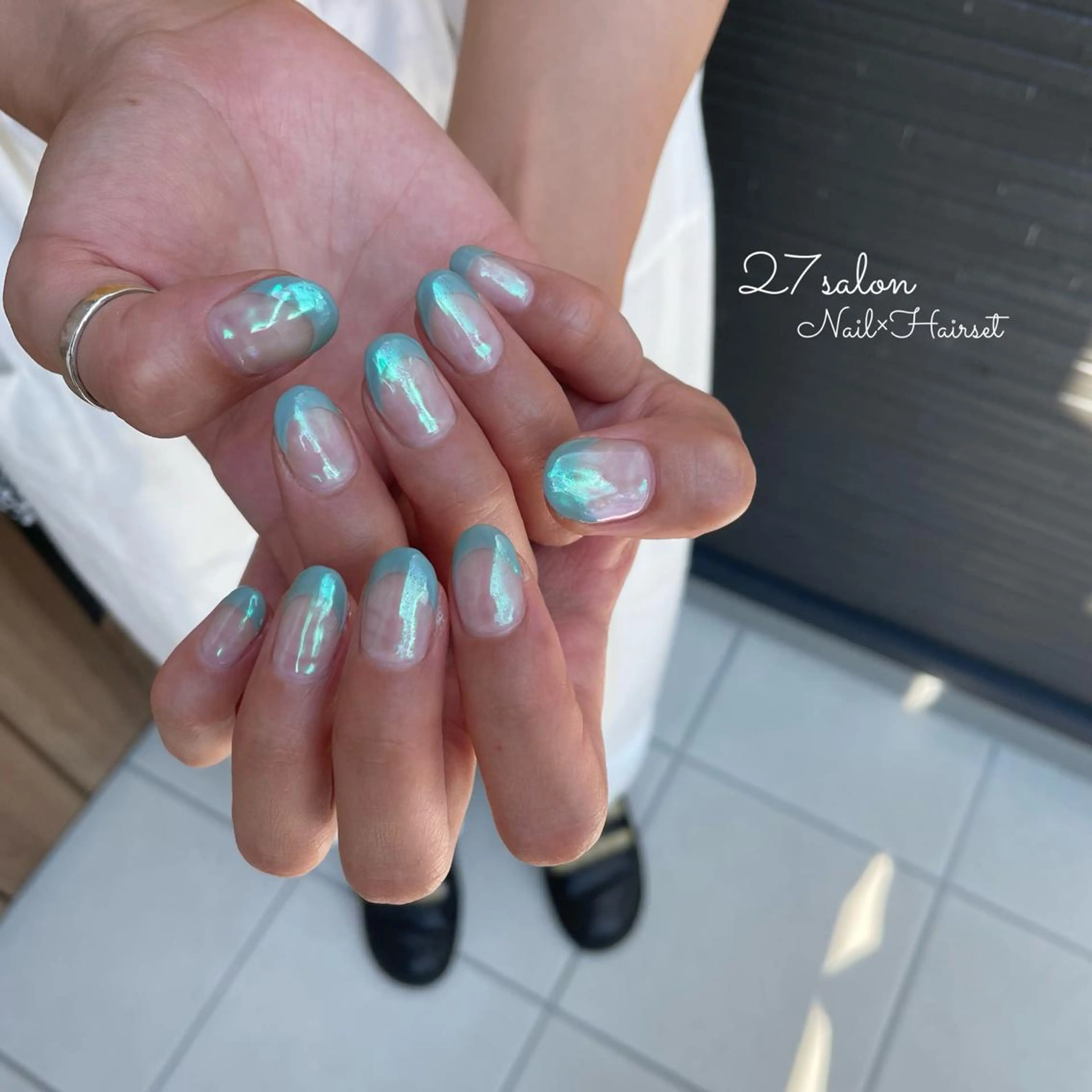 ネイル オーロラネイル フレンチネイル 27salon yuinaのネイルデザイン