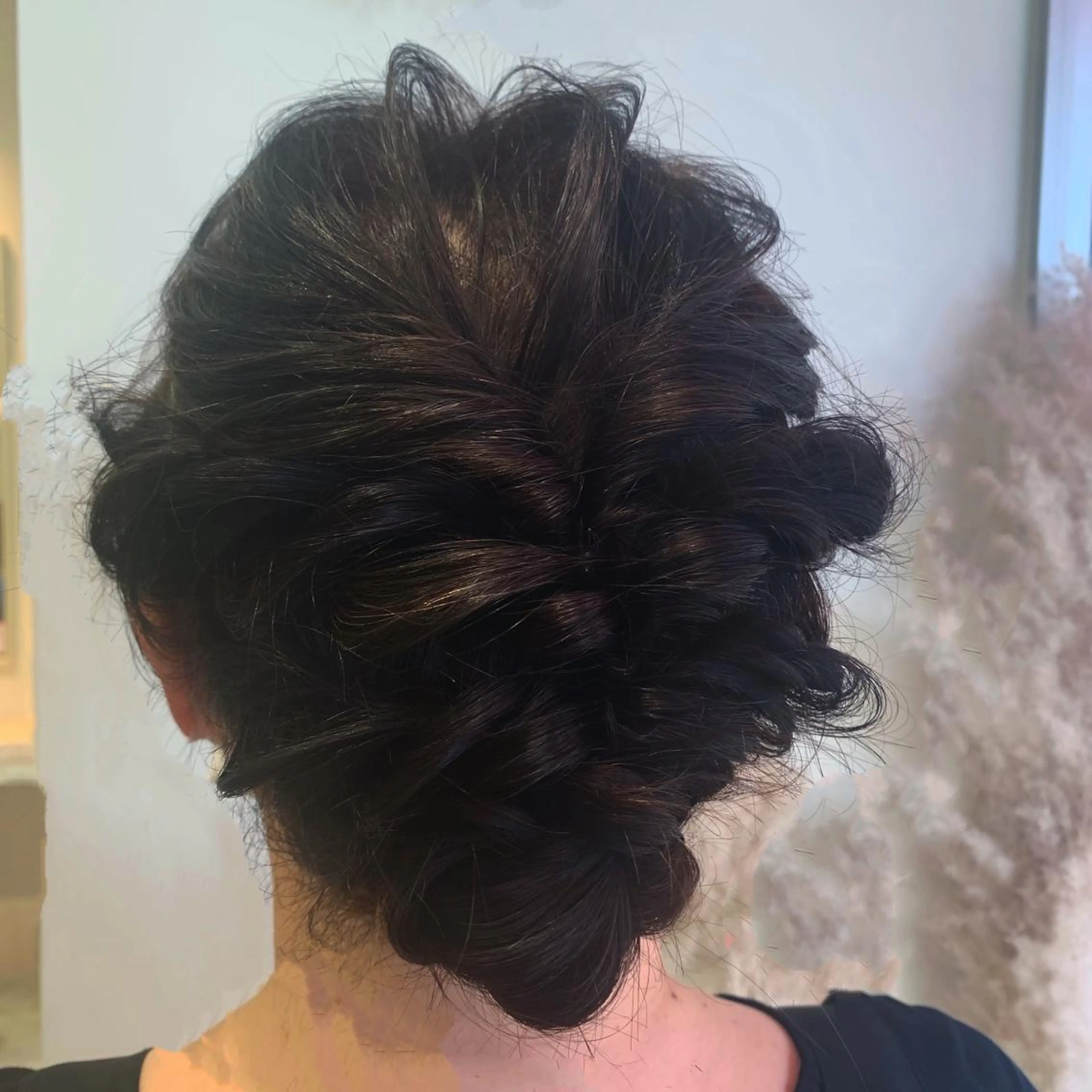 セミロング ヘアアレンジ 遊佐 瑞紀のヘアスタイル