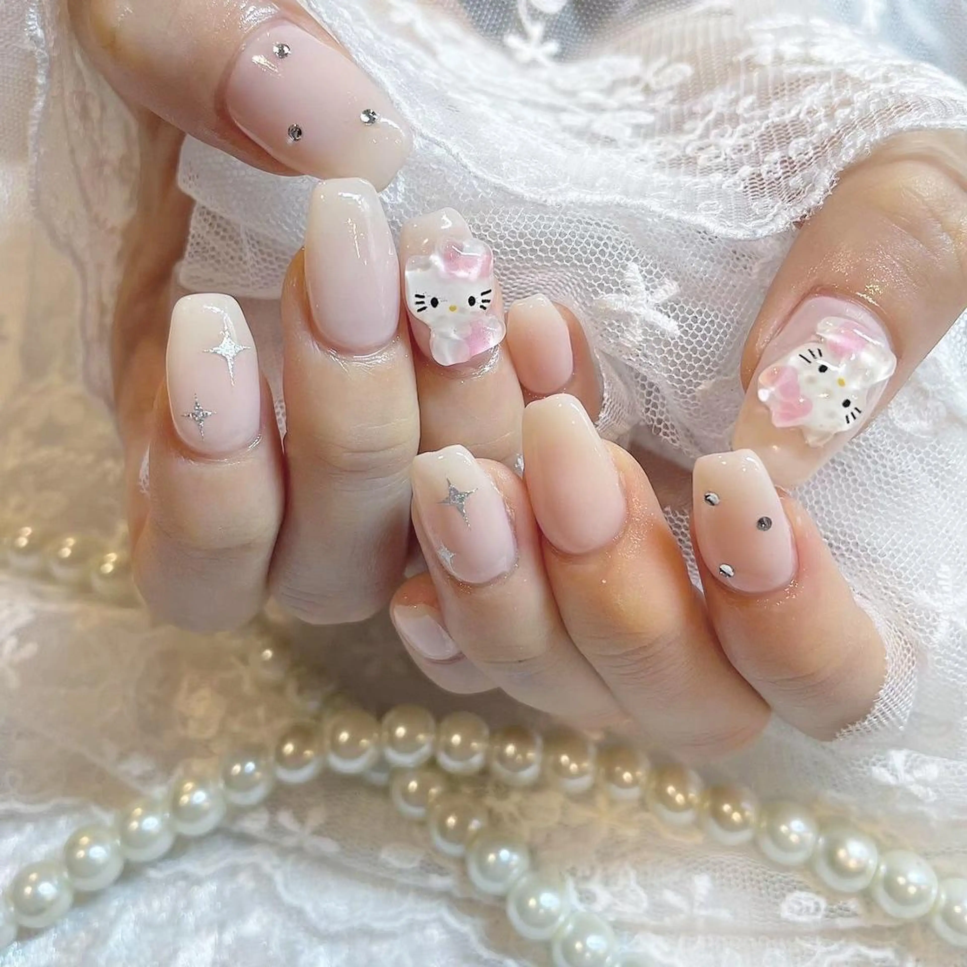 ネイル ジェルネイル 韓国ネイル 持ち込み ワンカラーネイル ワンホンネイル ハンドネイル fiore nail 🦋のネイルデザイン