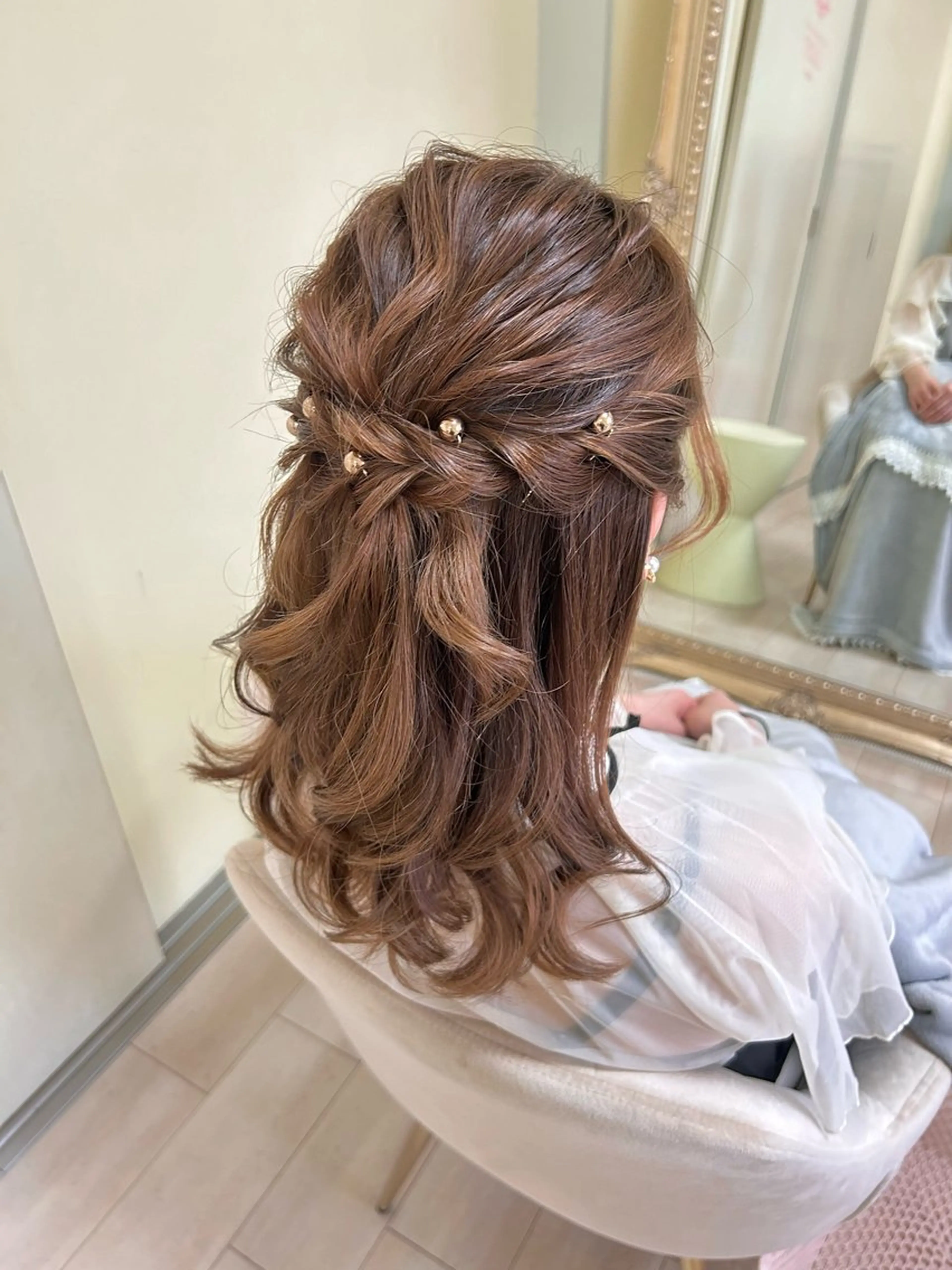 セミロング ヘアアレンジ ハーフアップ タニモト ユイのヘアスタイル