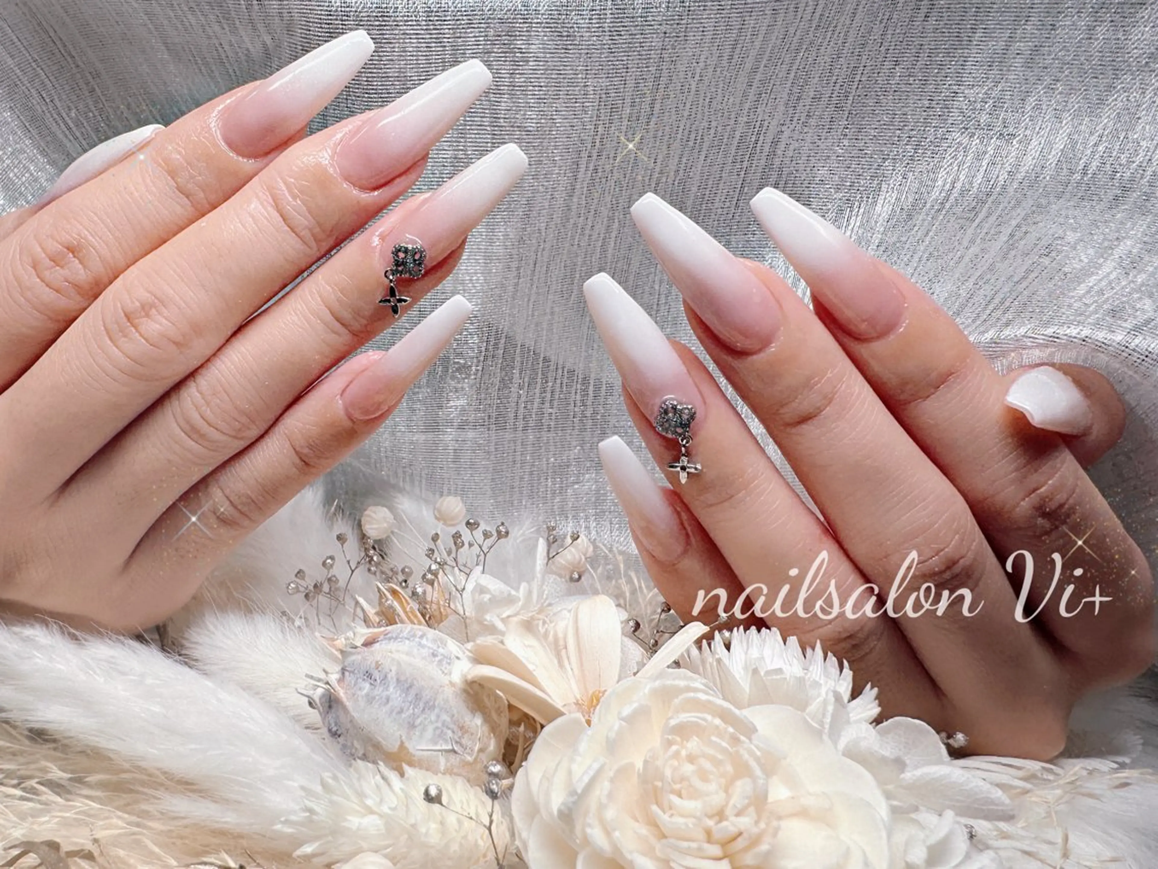 ネイル ハンドネイル ✨Nailsalon Vi+✨のネイルデザイン
