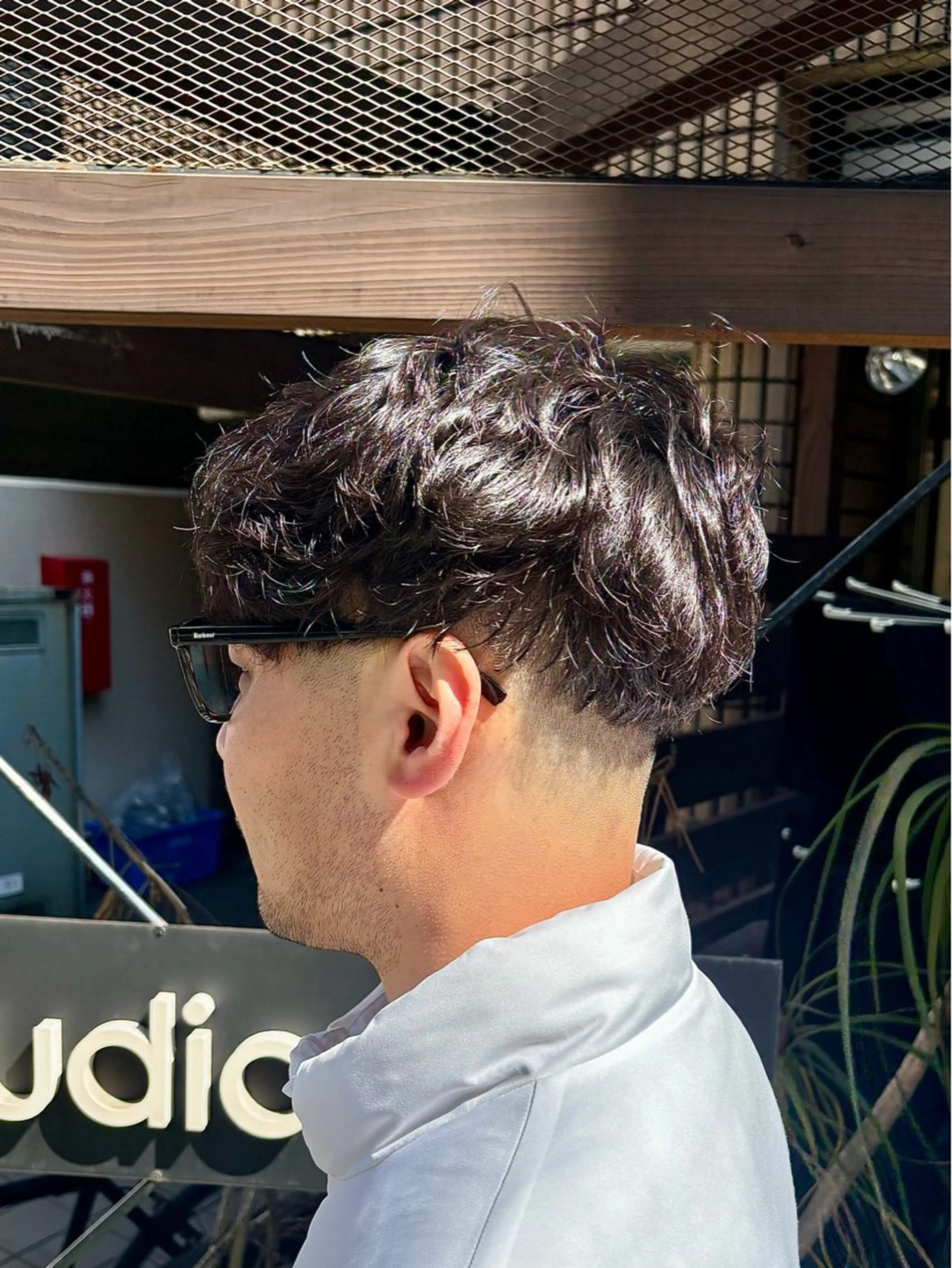 パーマ ヘアアレンジ メンズ フェードカット メンズパーマ カット パーマ イツキ🌕デザインカ ラー🥨髪質改善🫧のヘアスタイル
