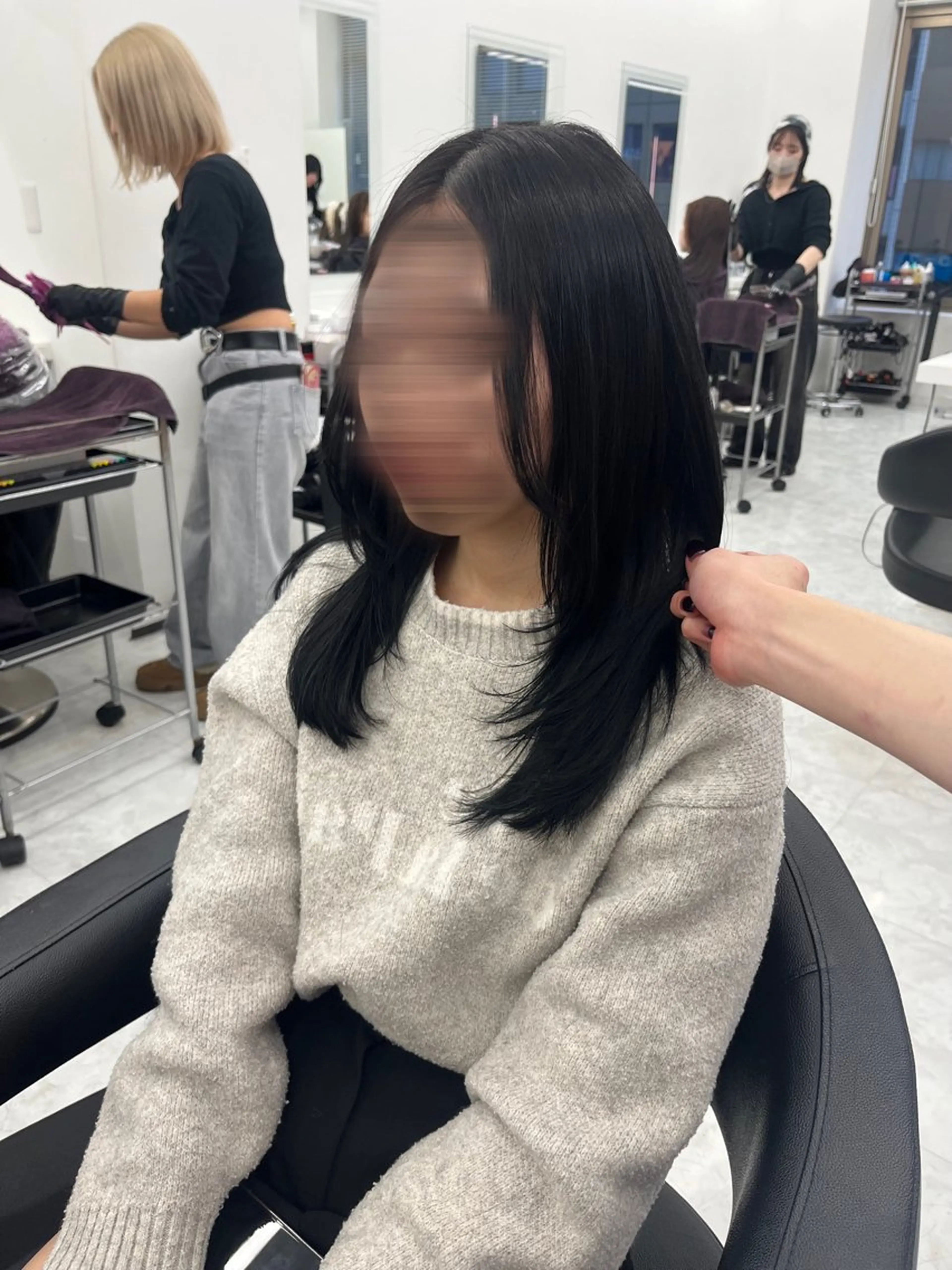 ロング カラー 黒髪 レイヤーカット カット ヘアカラー トリートメント 💖トレンド春夏 カラー💖FUTAのヘアスタイル