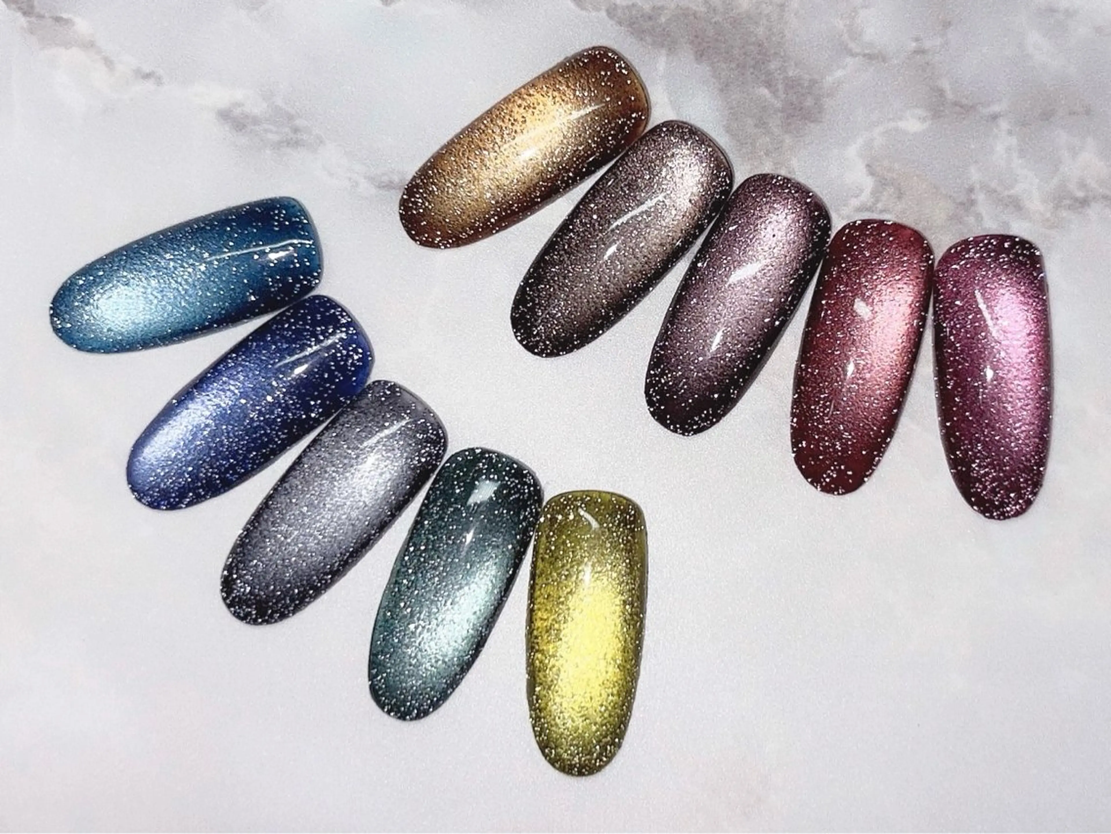 マグネットネイル✨️(オフあり)パラジェル・ケア付きの写真