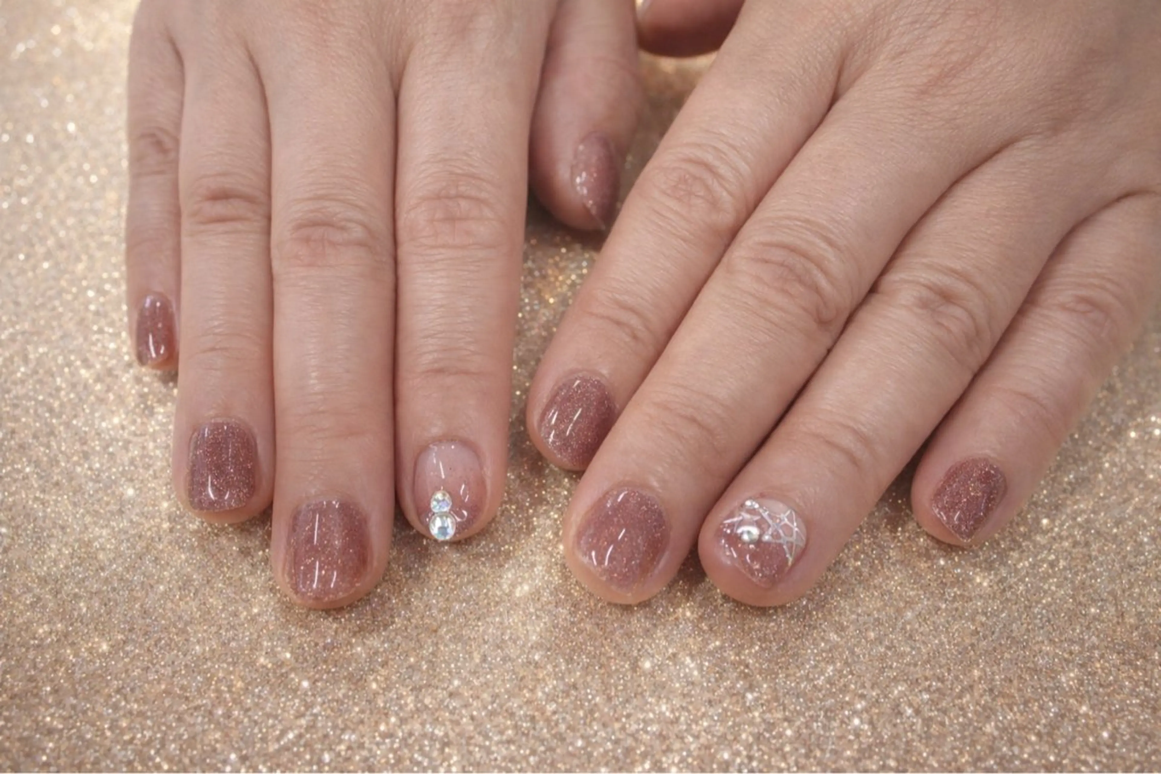 ネイル アートネイル フラッシュネイル ワンカラーネイル SAWADA EMIのネイルデザイン