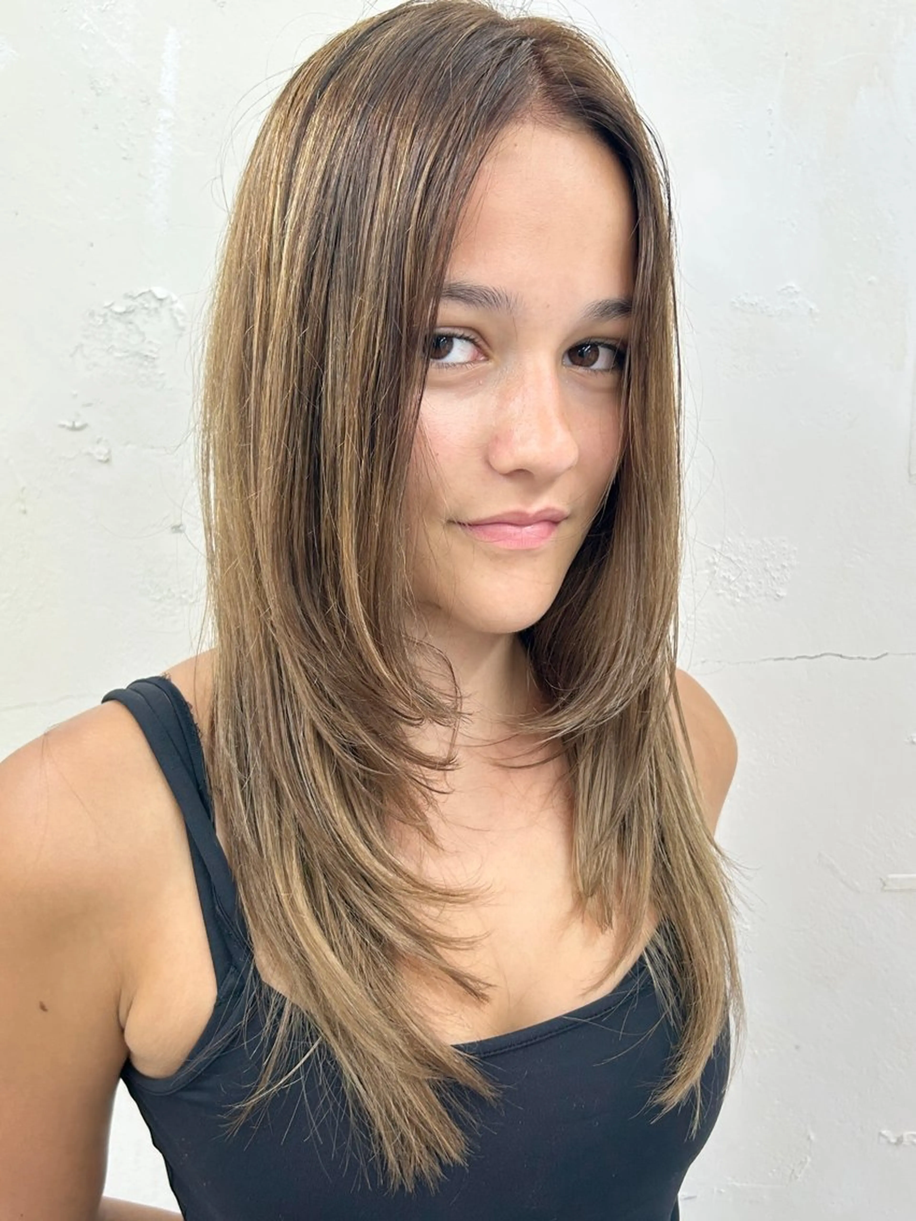 セミロング カラー シールエクステ バレイヤージュ ハイライトカラー ハイトーンカラー エクステ カット ヘアカラー トリートメント レイヤー/エクステ alpha下妻のヘアスタイル