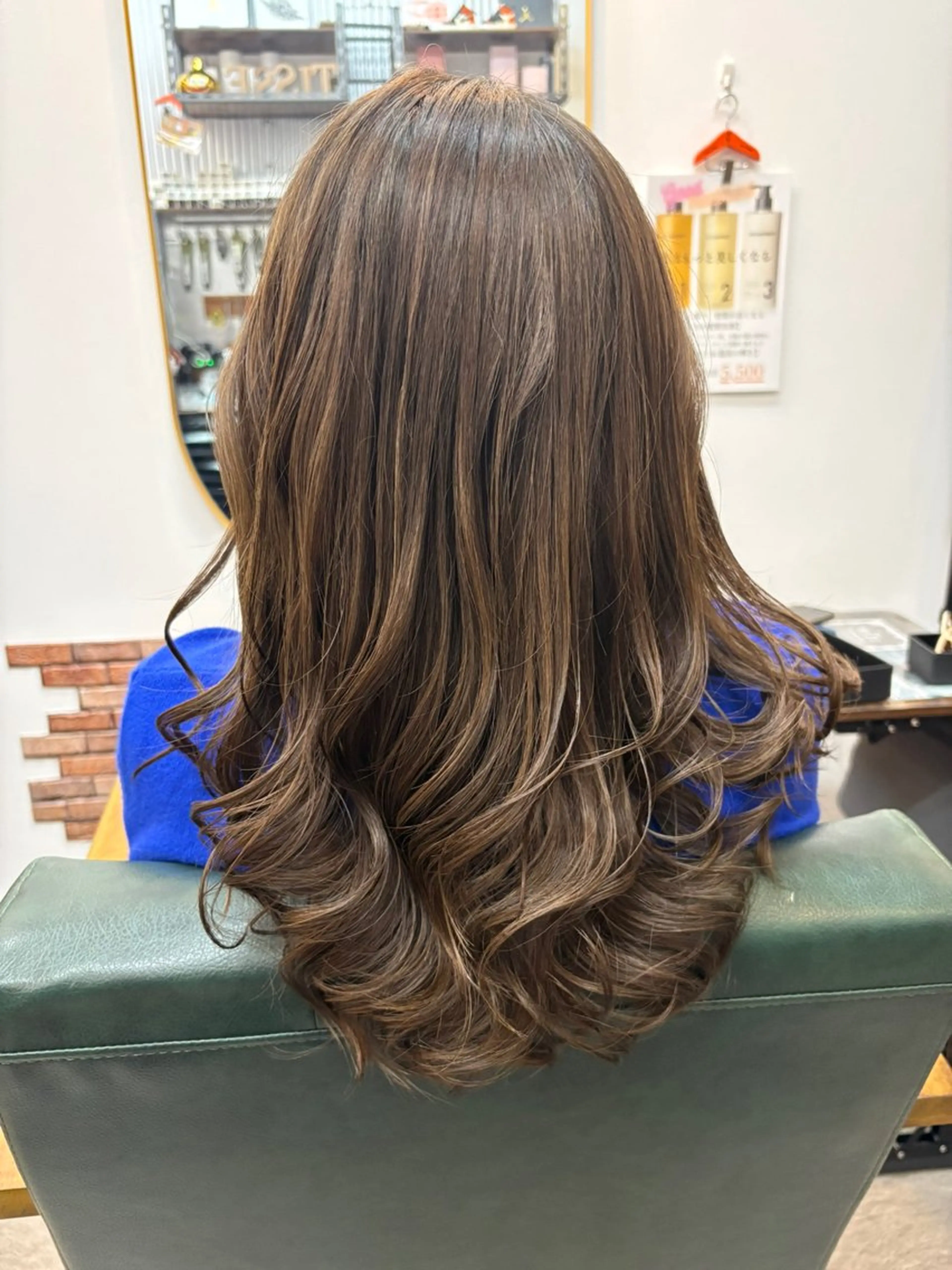 ロング Tissé chiemiのヘアスタイル