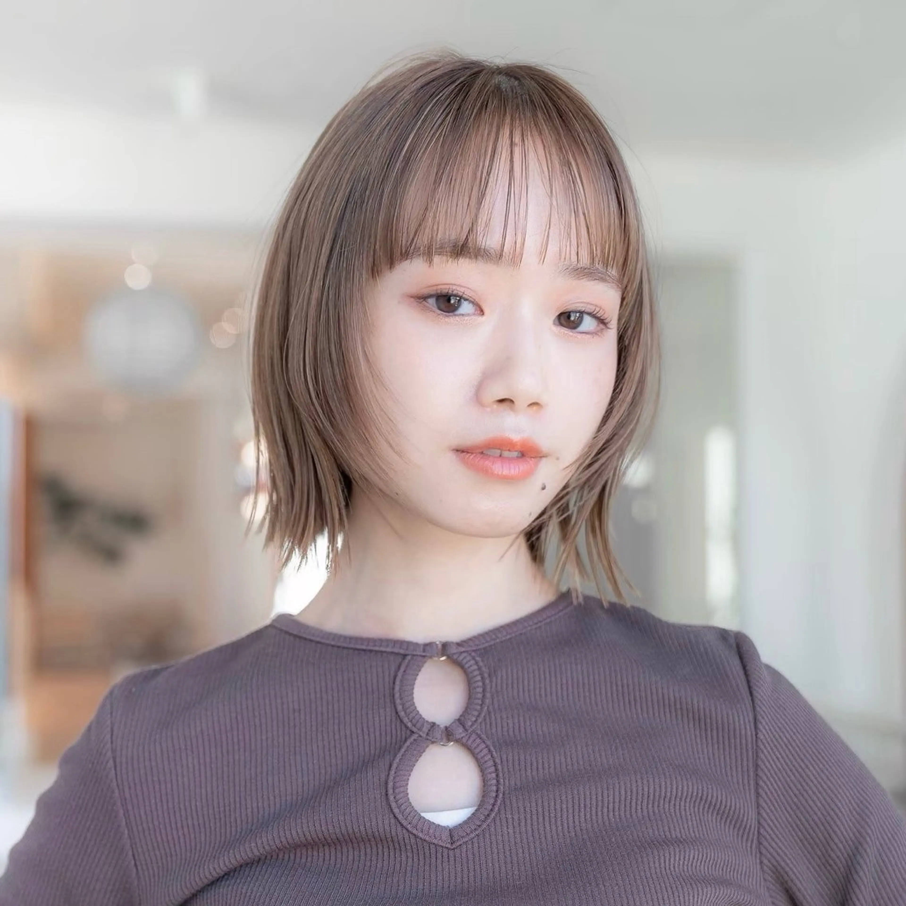 ミディアム ボブレイヤー ボブ 顔まわりレイヤー 顔周りカット ハッシュカット 原宿/韓国/髪質改善 /レイヤー/ボブのヘアスタイル