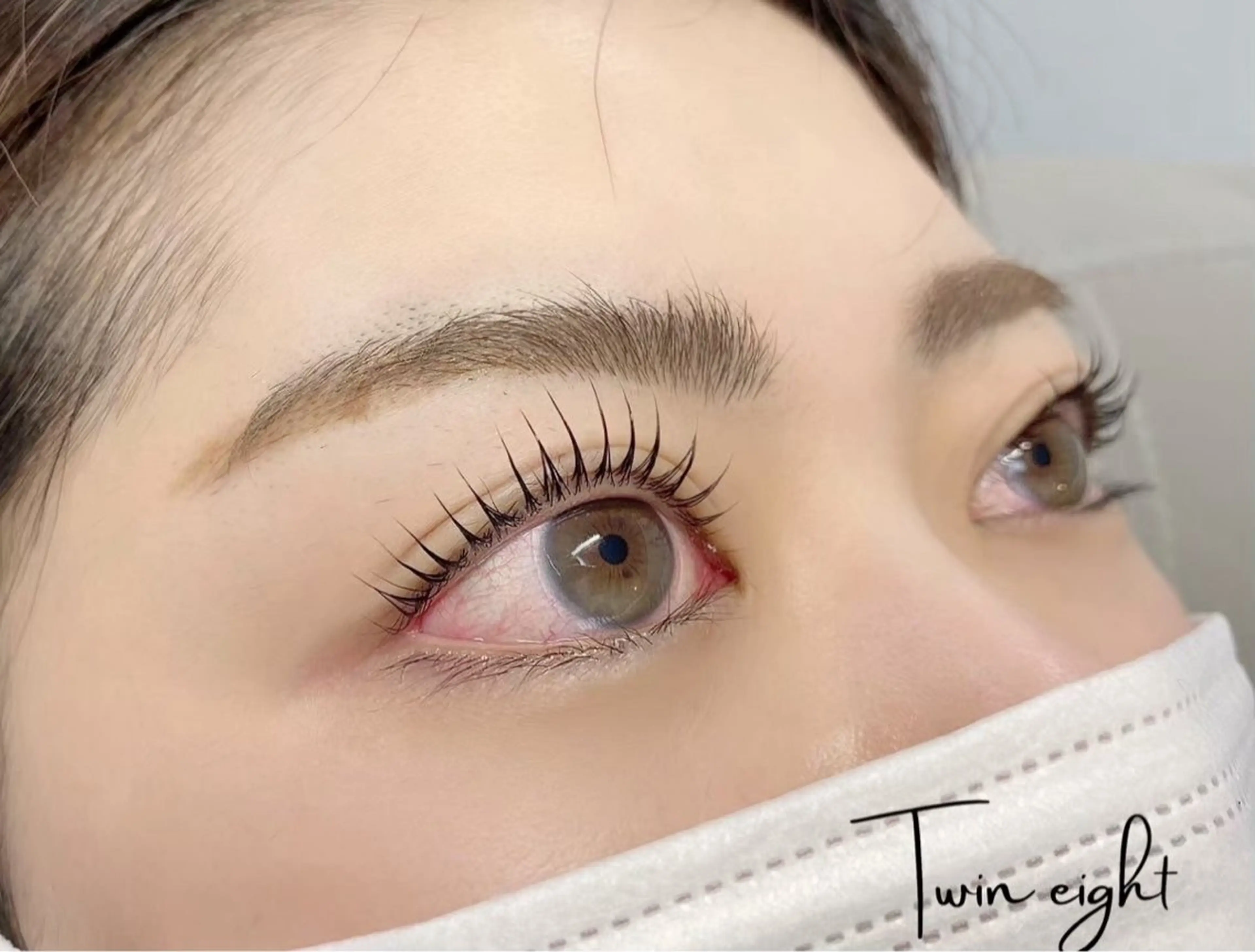 マツエク・マツパ 一重×まつ毛パーマ Twin Eight ネイル&まつ毛和泉市の眉毛・アイブロウイメージ