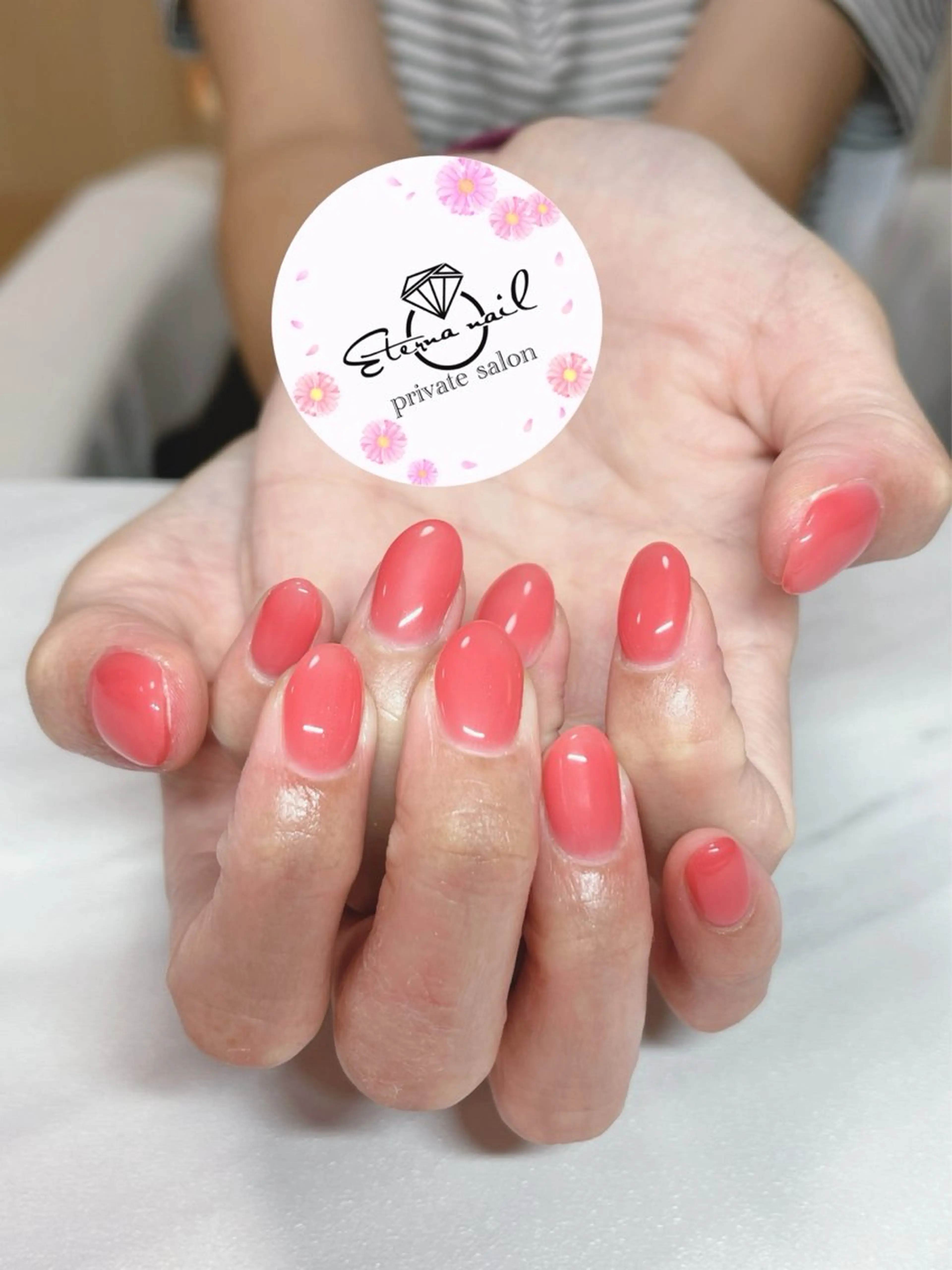 初回オフ無料−500色以上から選べるワンカラーの写真