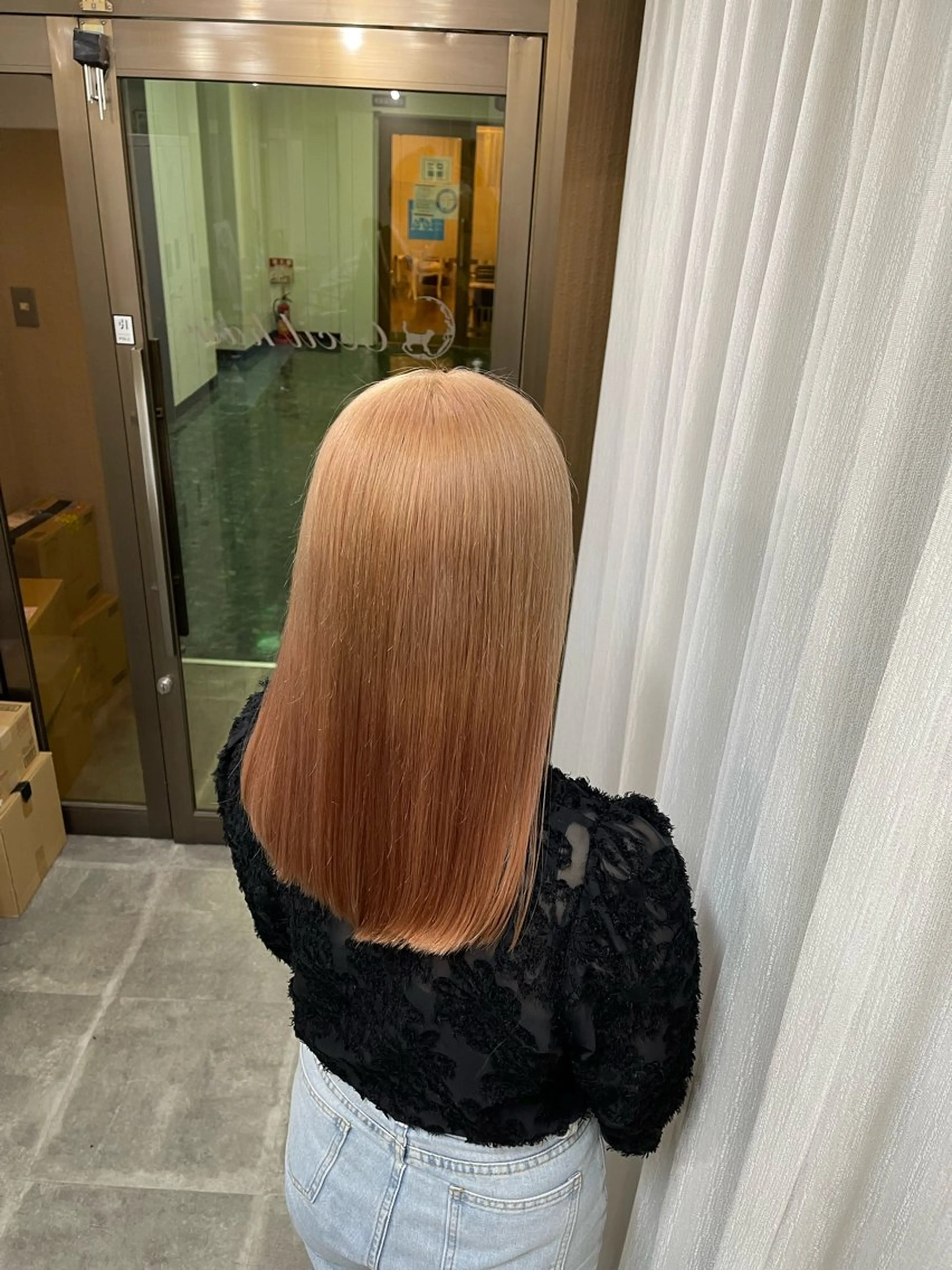 セミロング カラー ベージュカラー ブリーチ ケアブリーチ デザインカラー ダブルカラー ヘアカラー トリートメント SOYON西大寺店所属・ダブルカラー/ 髪質改善💎安藤のヘアスタイル