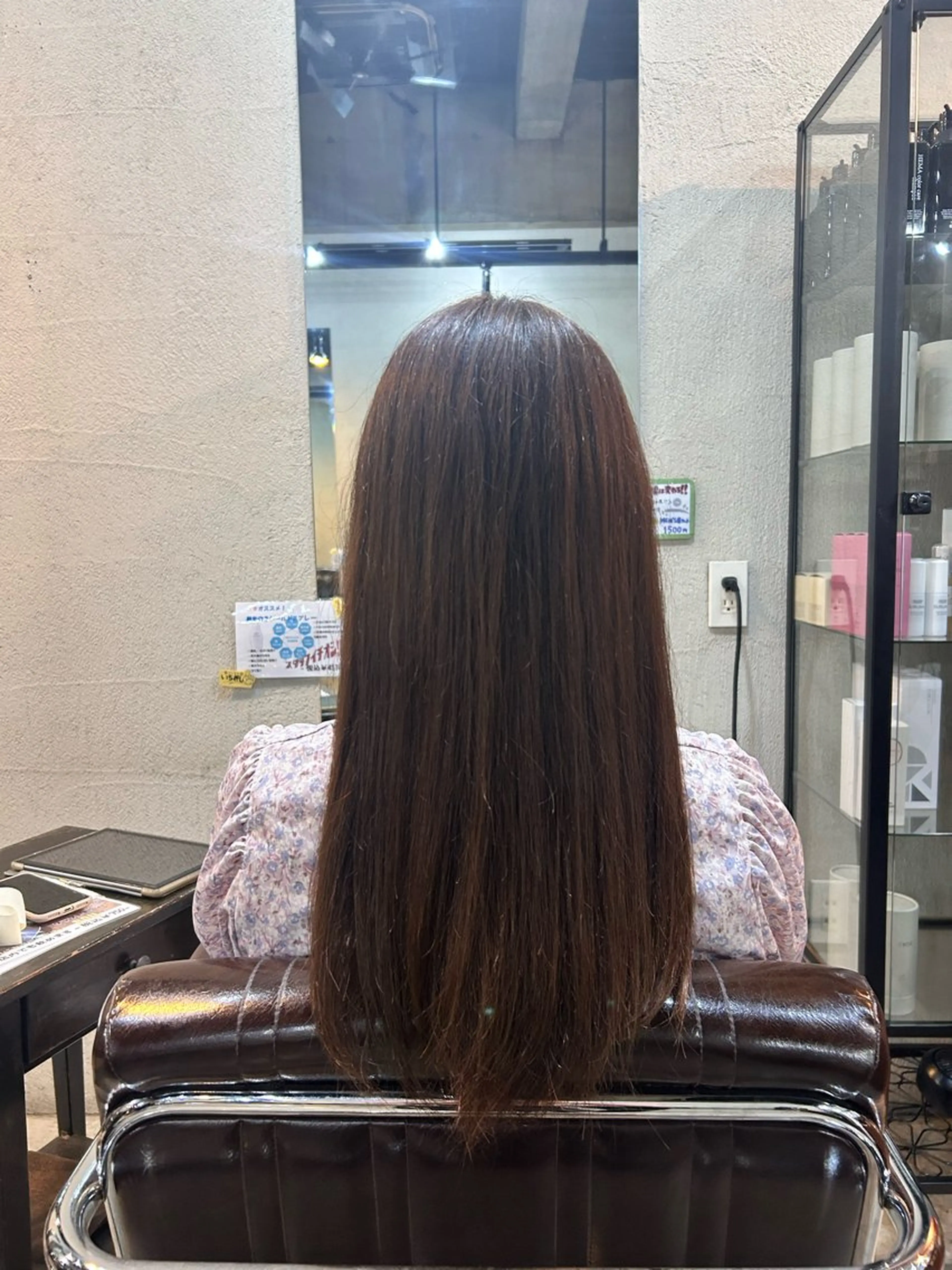 セミロング MEGUMI ／ママ美容師のヘアスタイル