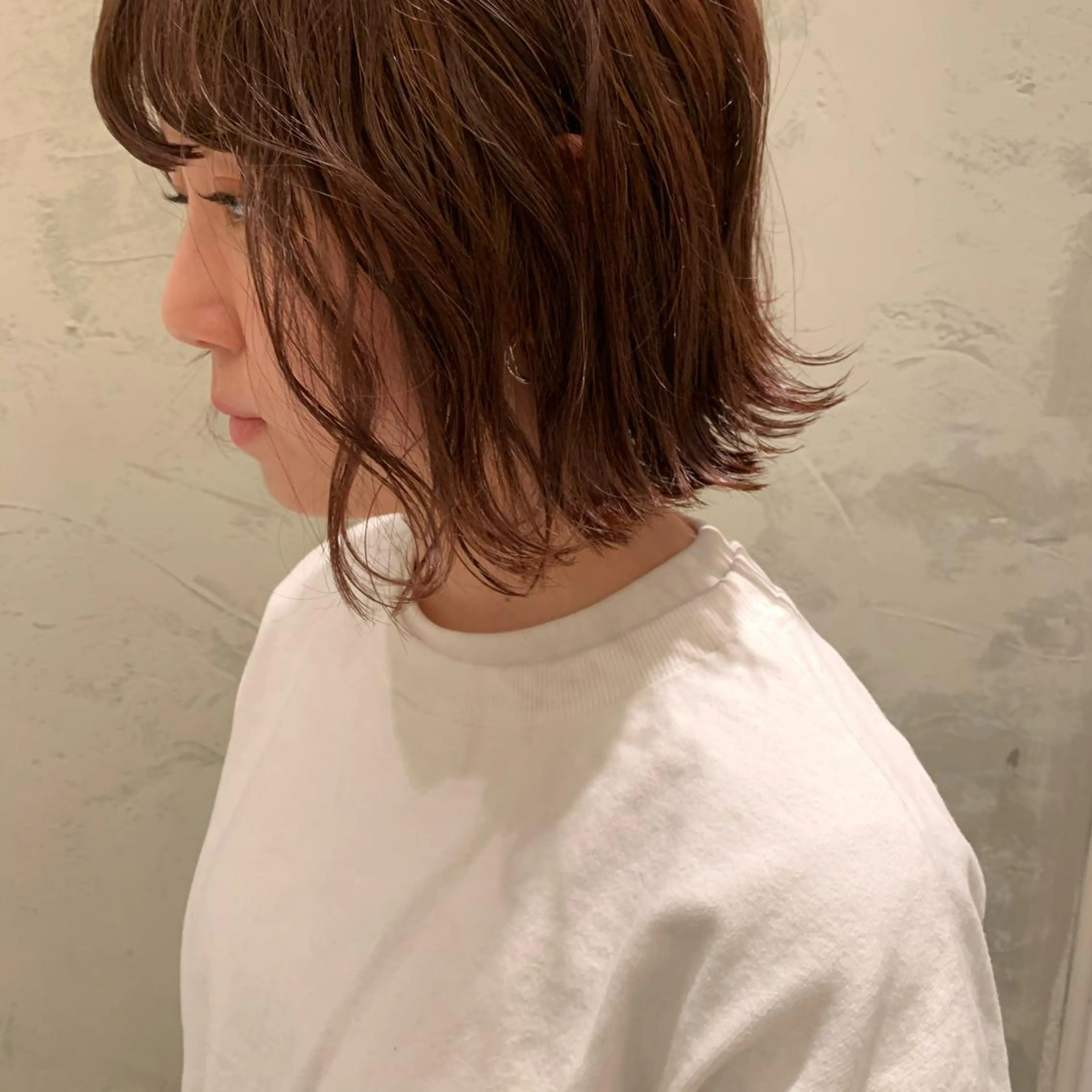 ミディアム カラー カット ヘアカラー SAKINO. ベージュカラーのヘアスタイル