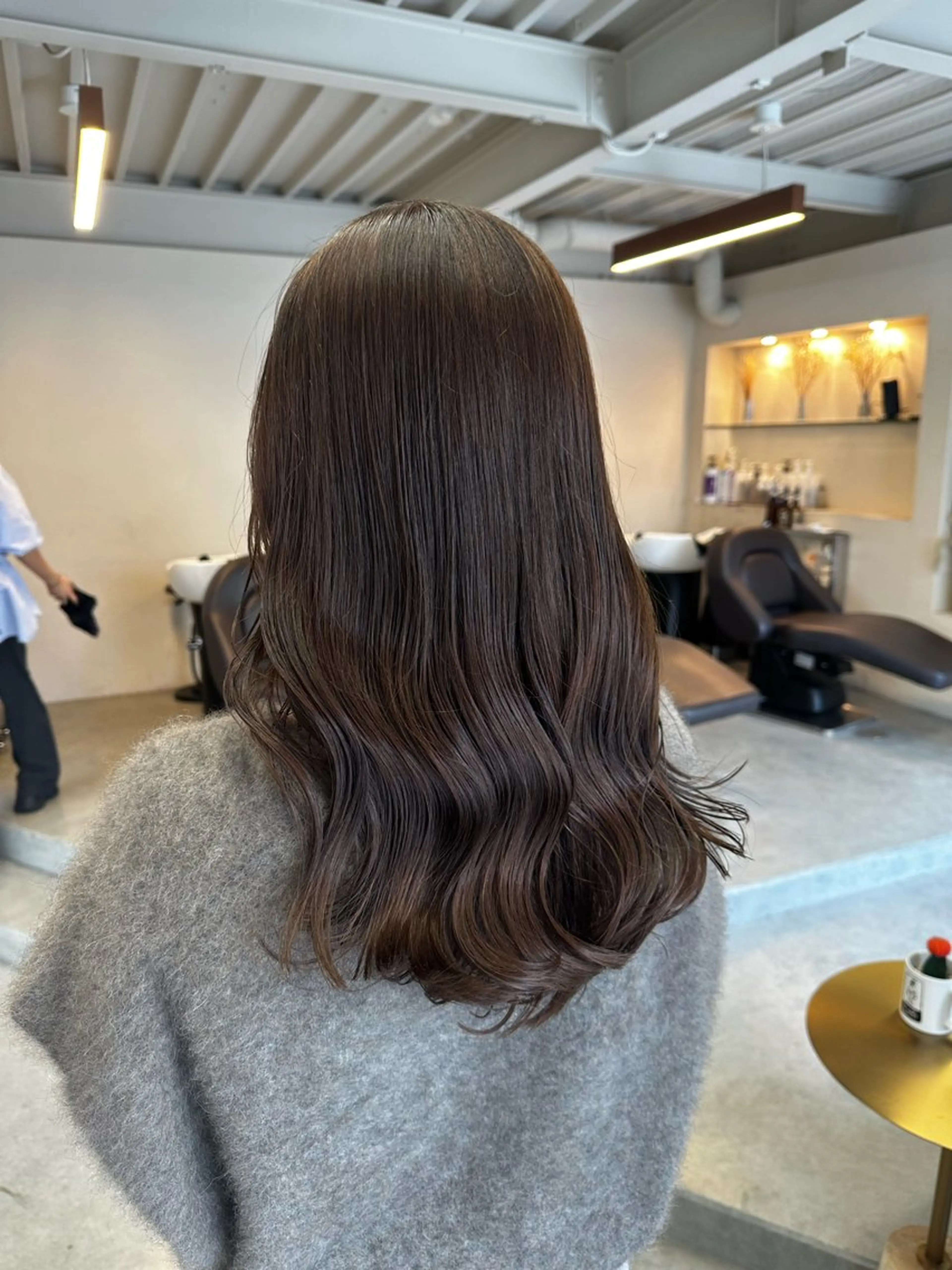 セミロング カット ヘアカラー トリートメント ハイトーン×似合わせ 🌱中川慎之介のヘアスタイル
