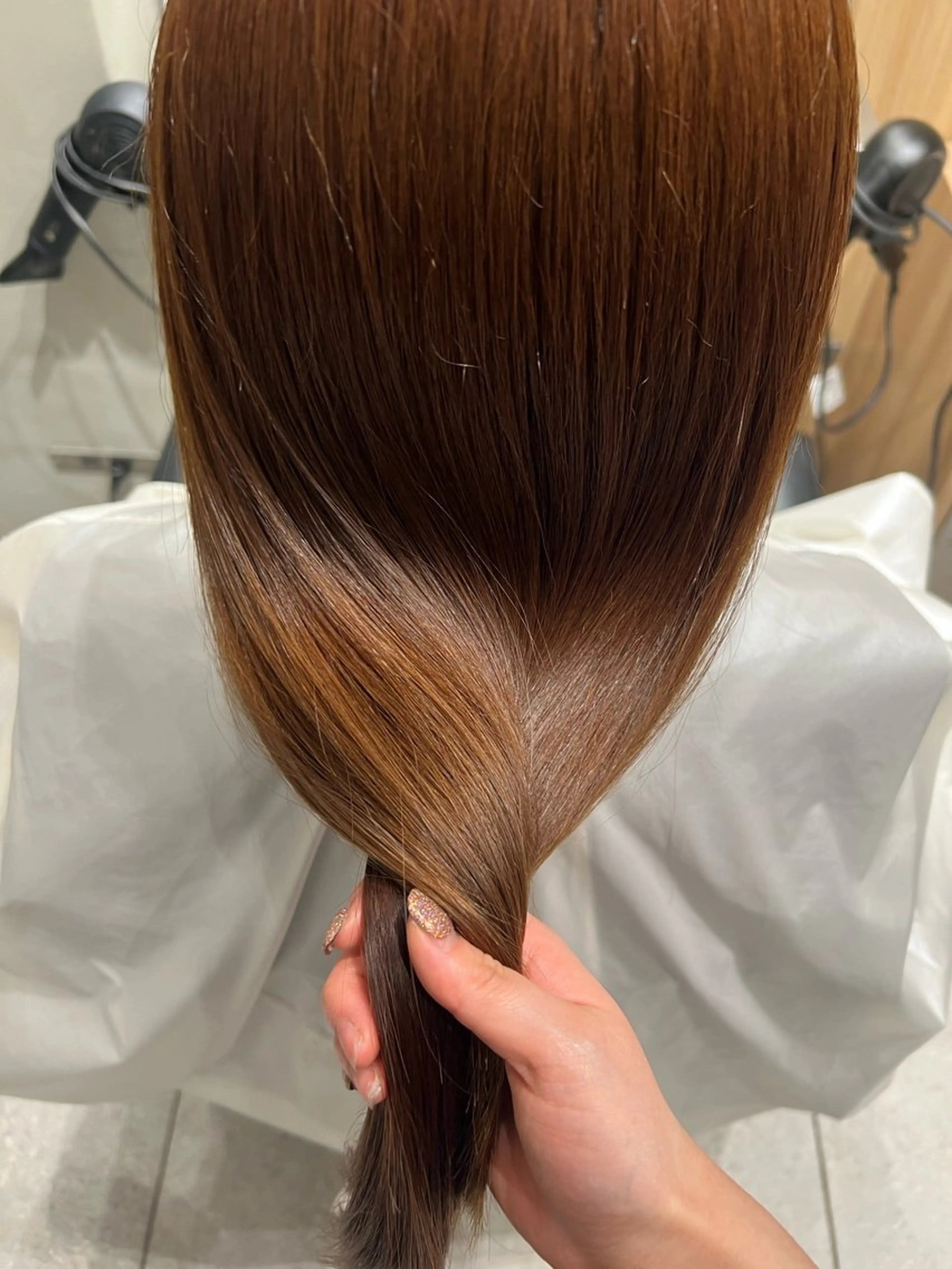 ロング 縮毛矯正 トリートメント MINX momokaのヘアスタイル