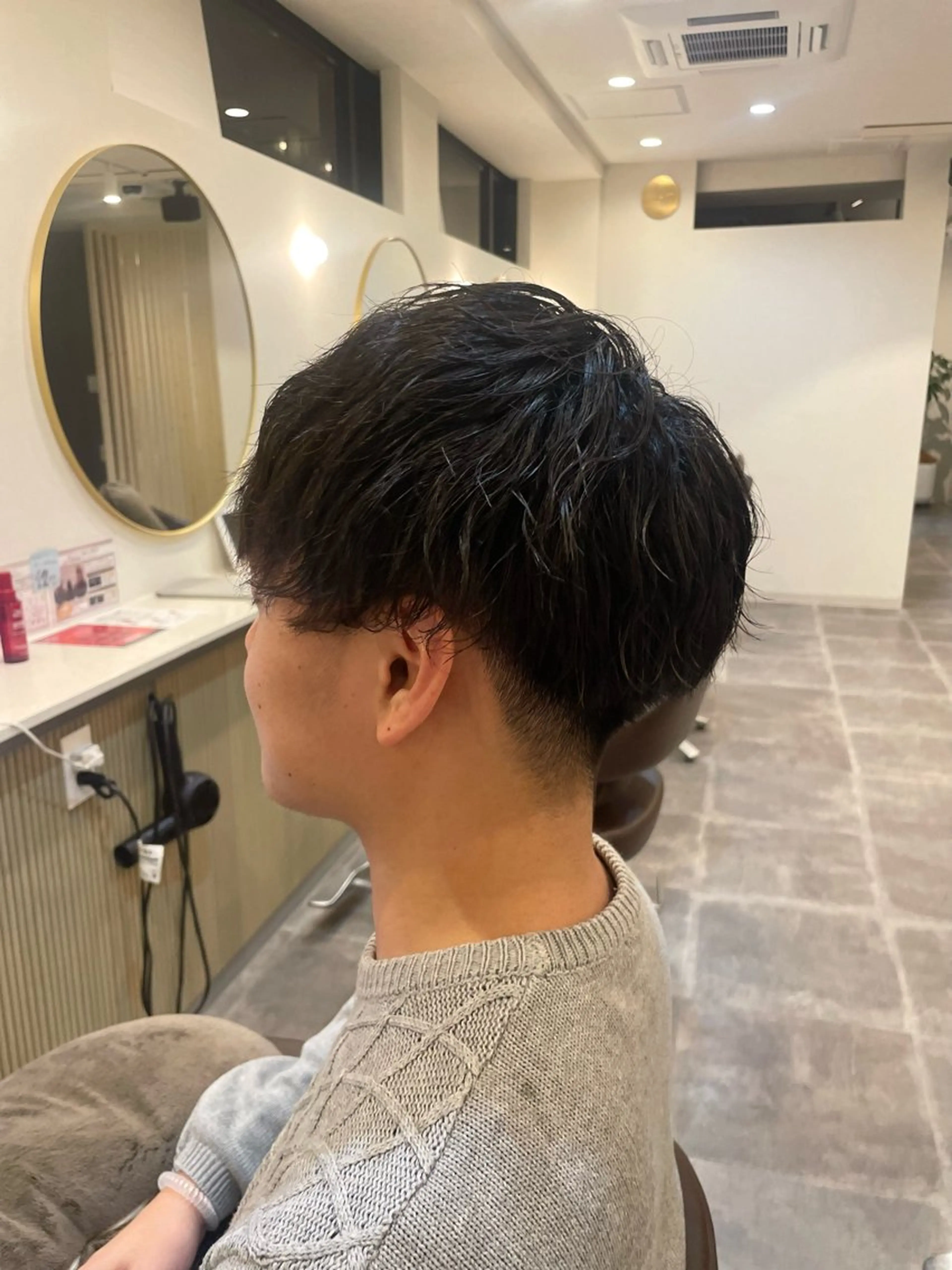 メンズ マッシュ メンズパーマ 刈り上げ perfumeby afloat羽南のヘアスタイル