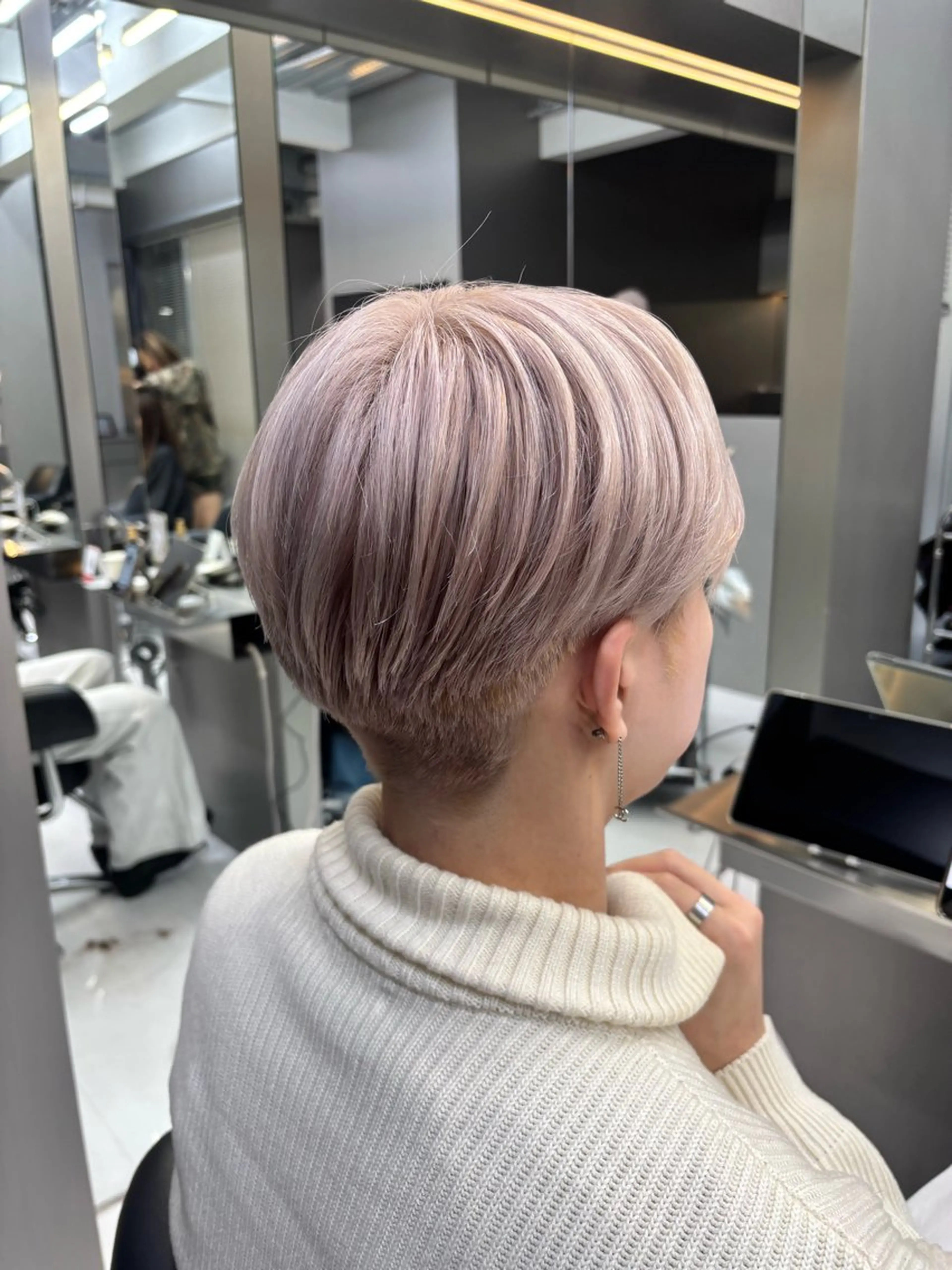 ショート カラー メンズ ヘアカラー KIRYU SARAのヘアスタイル